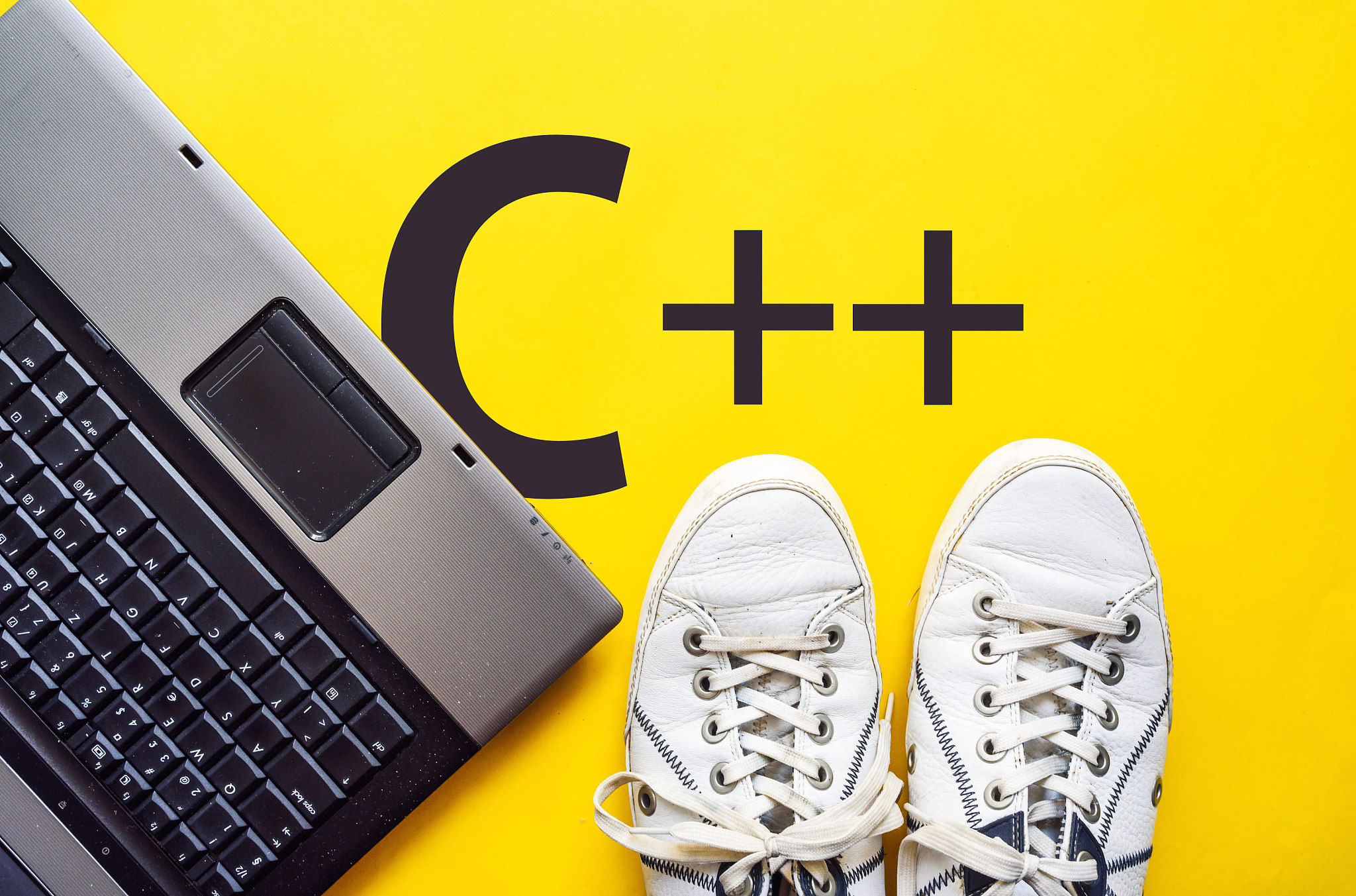 C++ 实现简易的“我的世界”游戏 - 控制台版