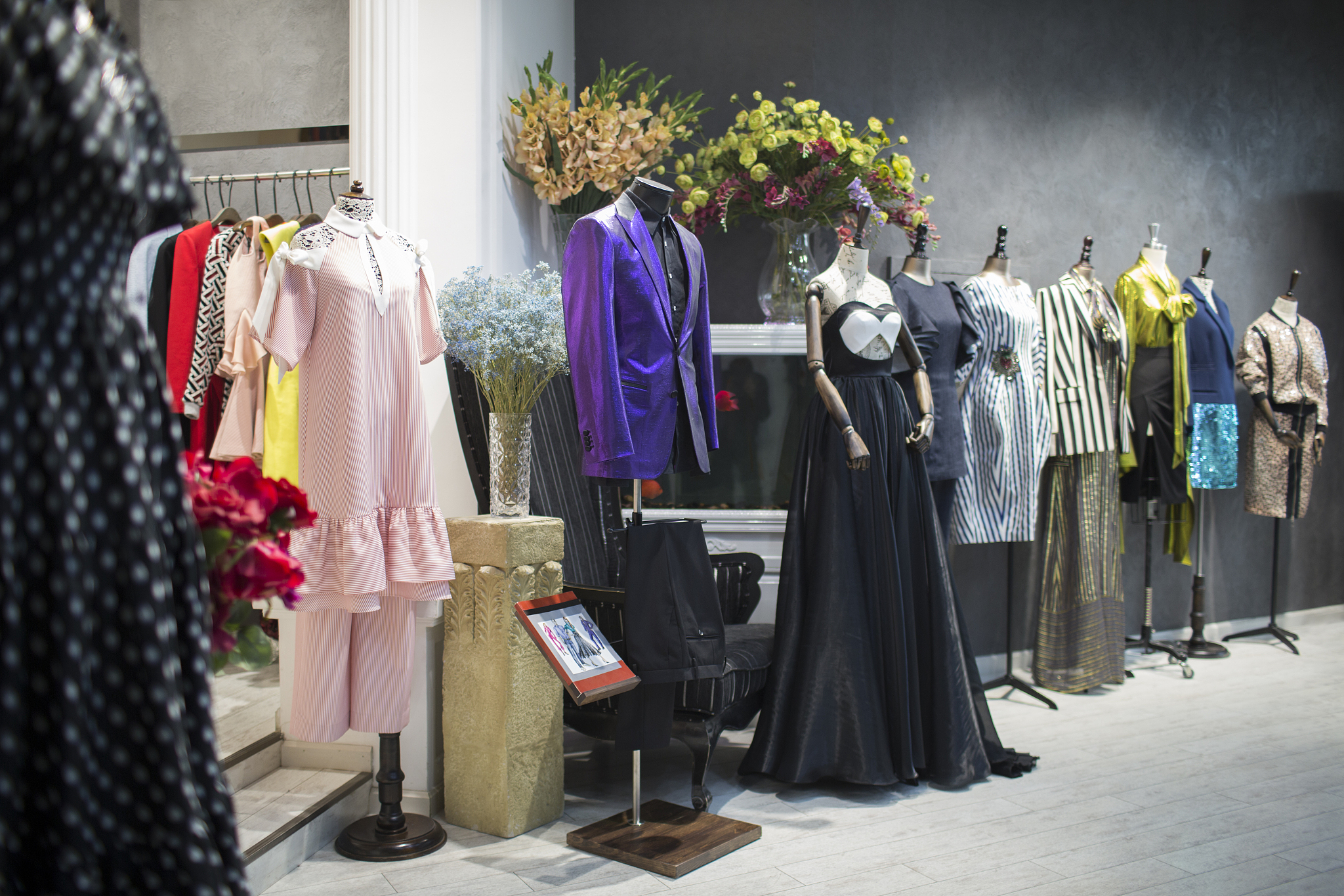 安徽中专女生学什么专业好？2022年热门专业推荐