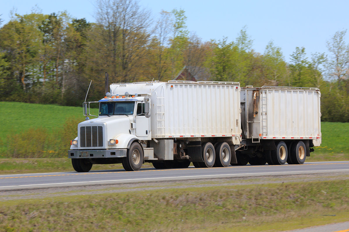 automobile和vehicle的区别