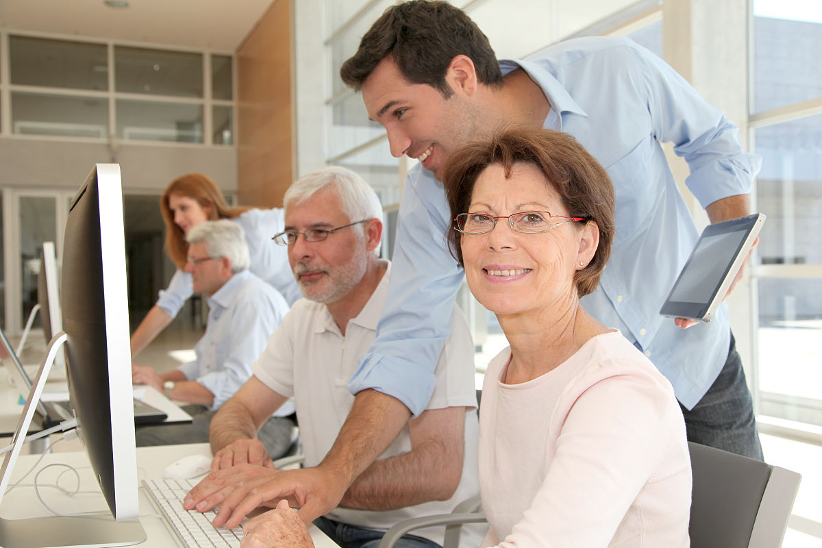 青岛捷能技术学校2021年招生简章 - 报名条件及专业选择