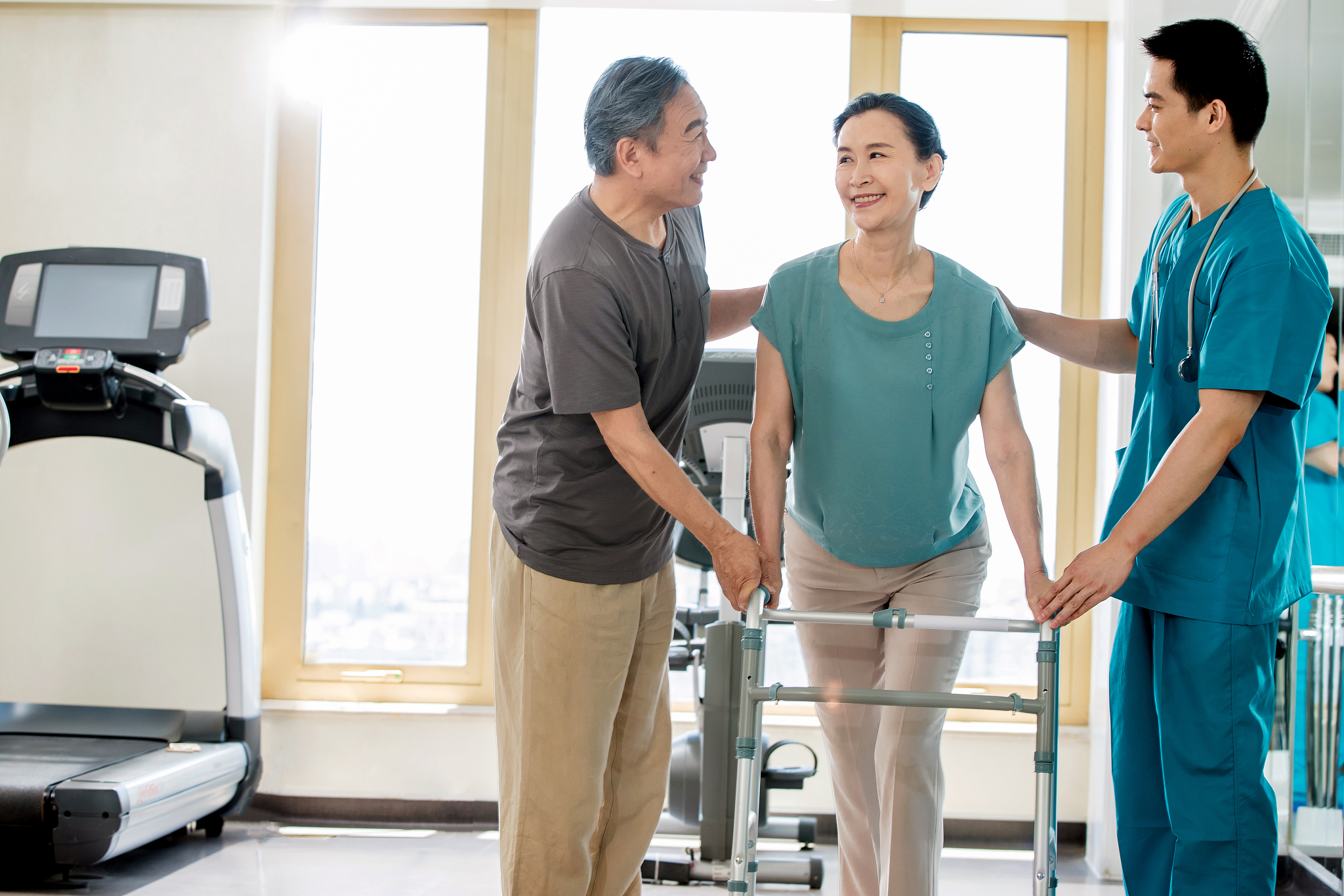 膝关节康复：适合所有年龄段！