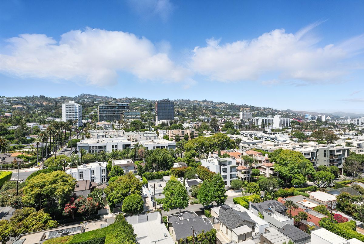 Sydney Opera House & Cradle Mountain: Amazing Places in Australia