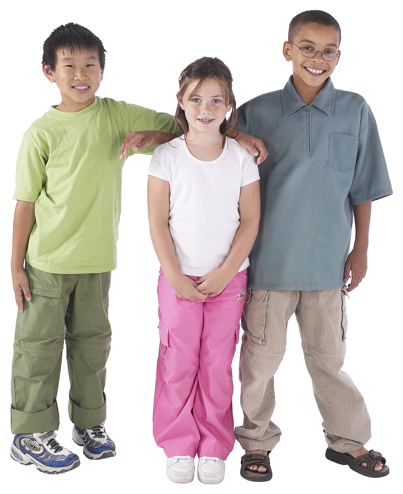 描述一款男童短袖短裤套装宽松版型渐变色圆领裤子贴标松紧腰棉质材质