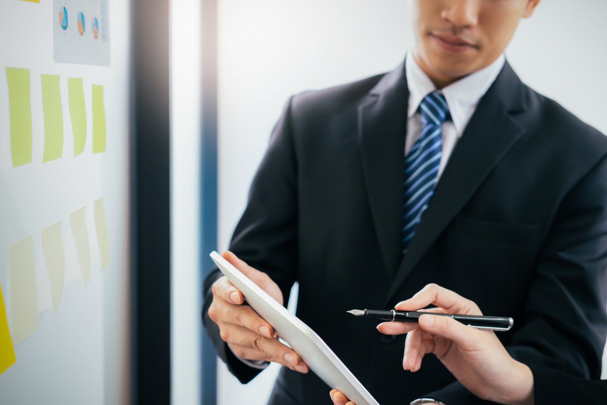 400字左右的招投标实习第八周周记