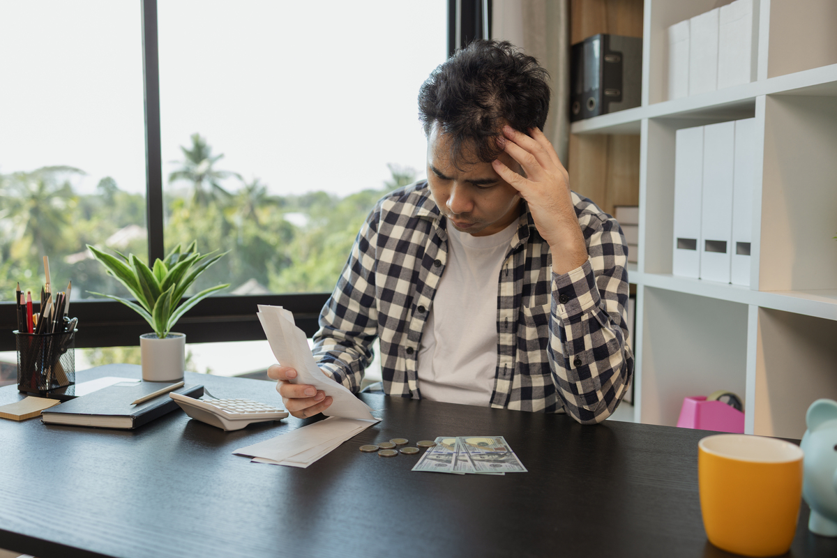 躺平：当代青年解压良药？辩论陈词