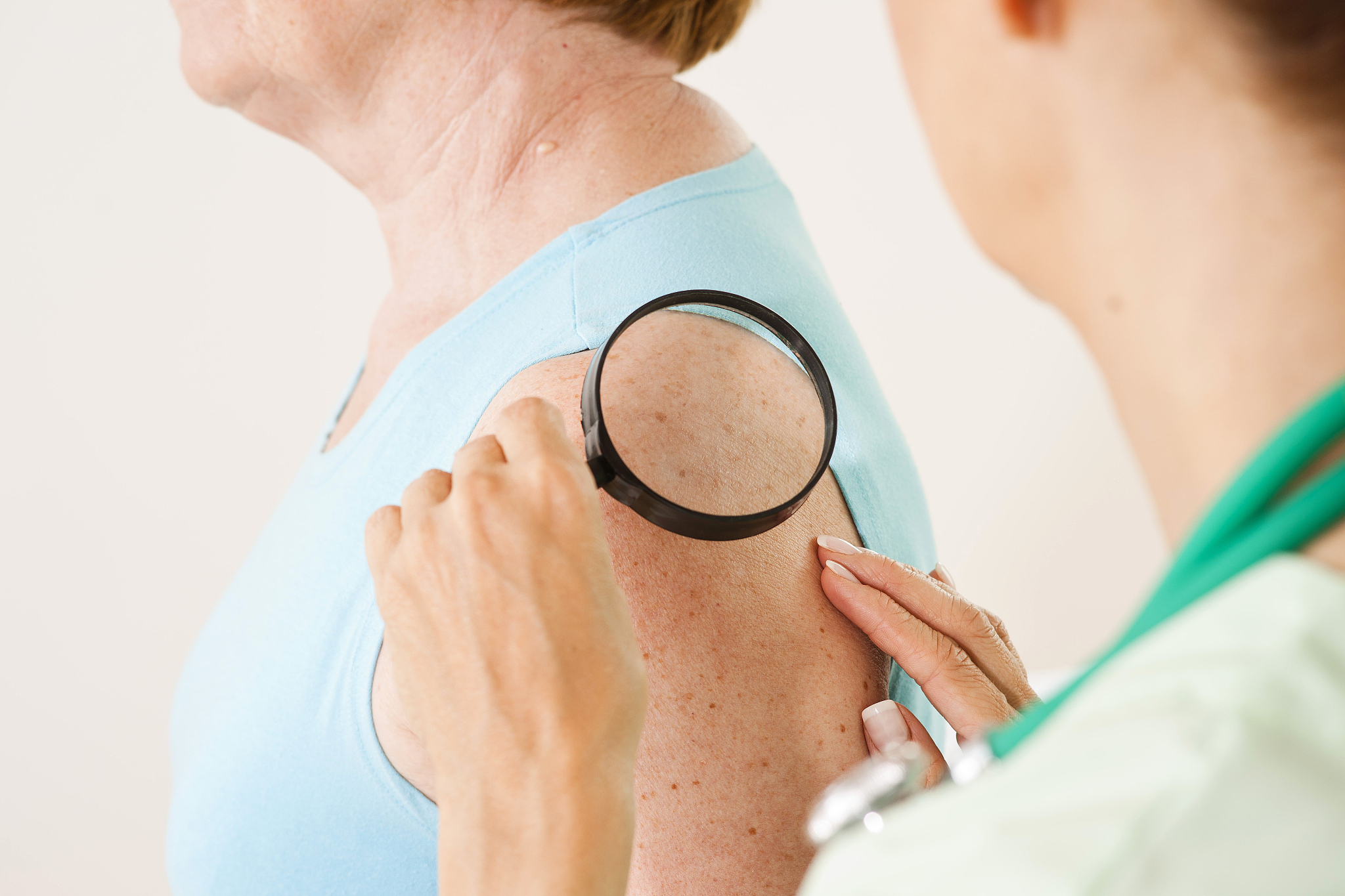 female patient at female doctor