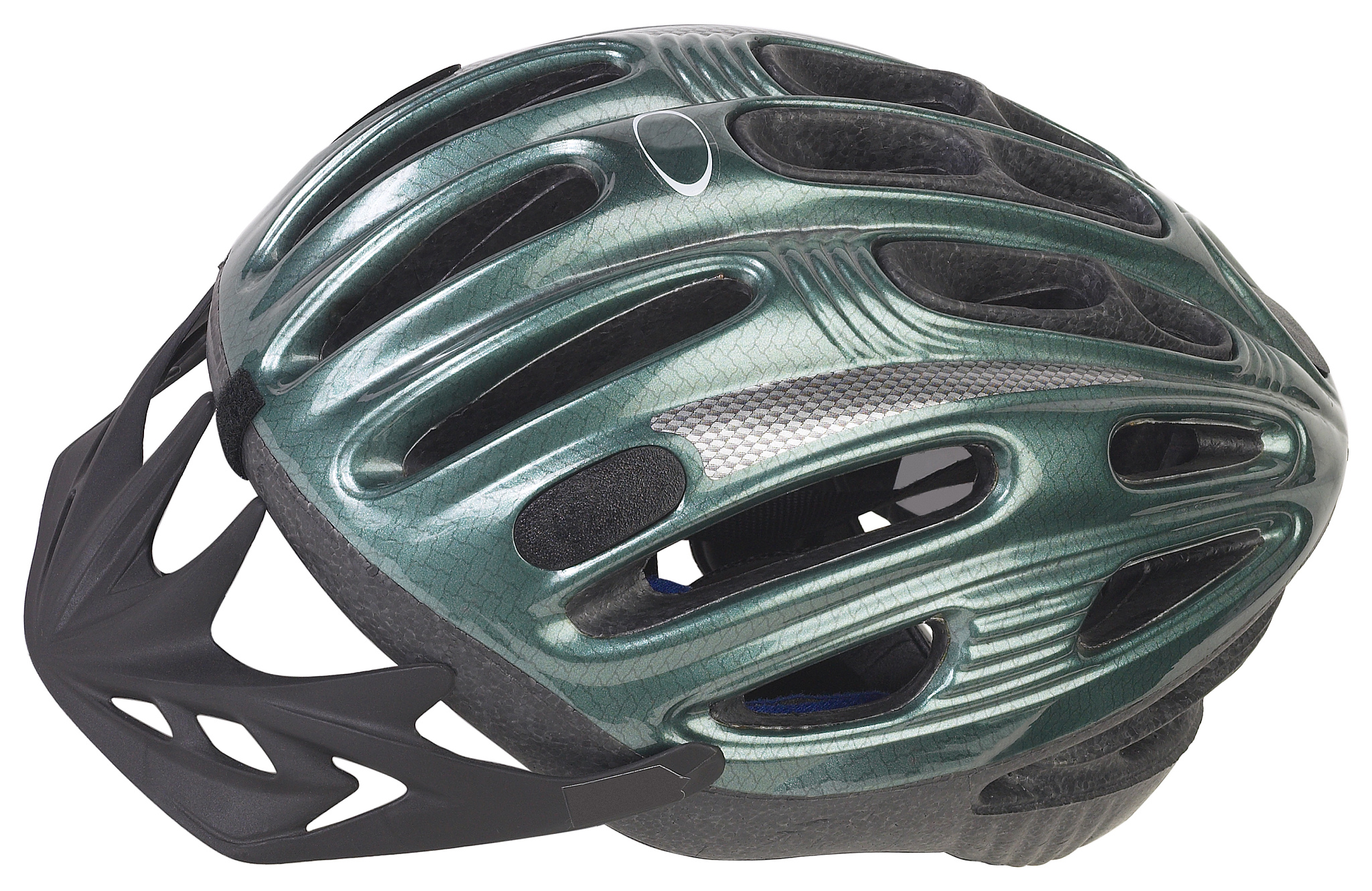 A research on the quality control of wind turbine hub assembly process based on improved taguchi method，这篇文章提出了什么方法，解决了什么问题