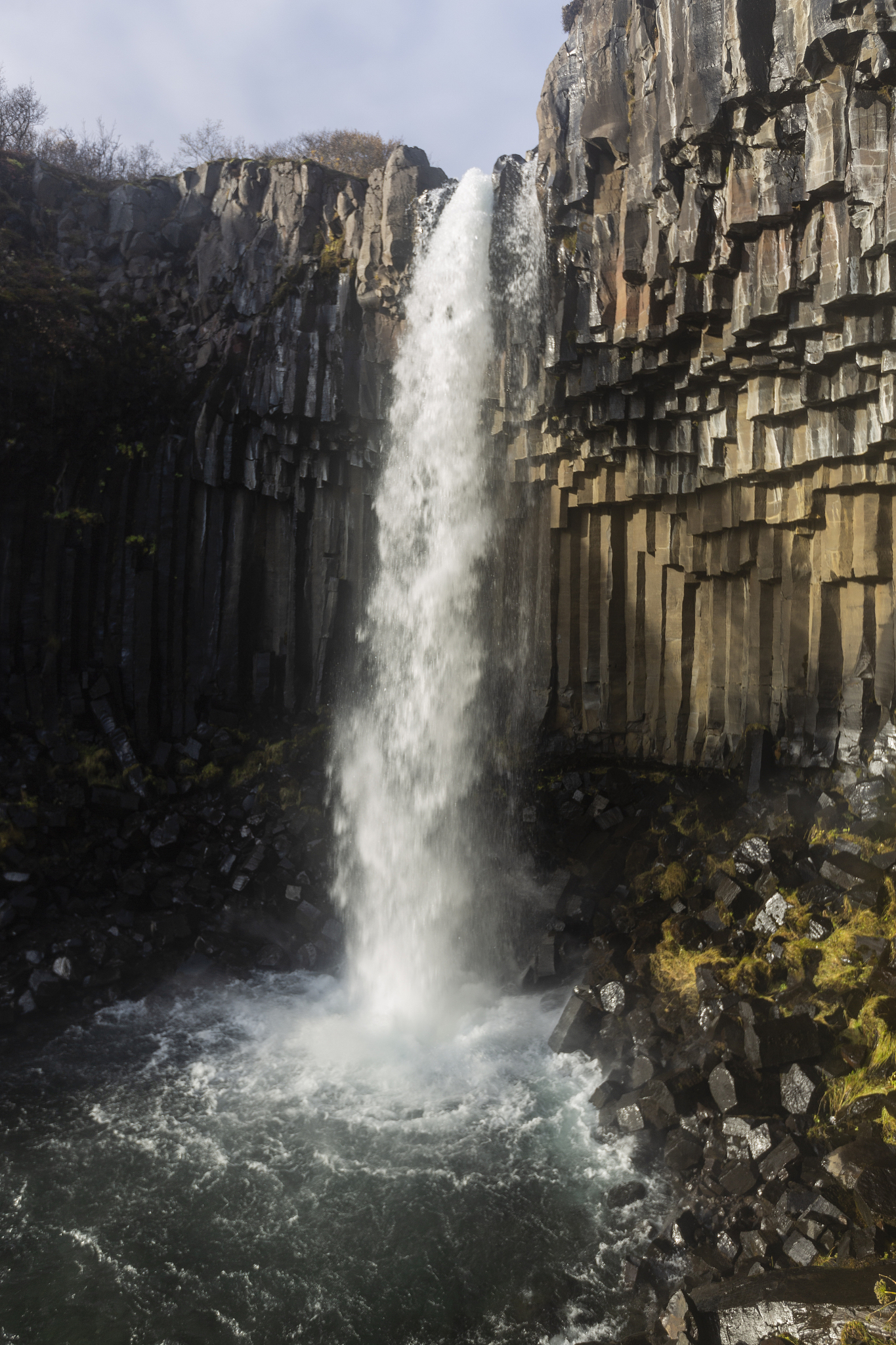 💦 水雾飞溅的奇幻之旅：探索斯坦斯达尔斯弗森瀑布！