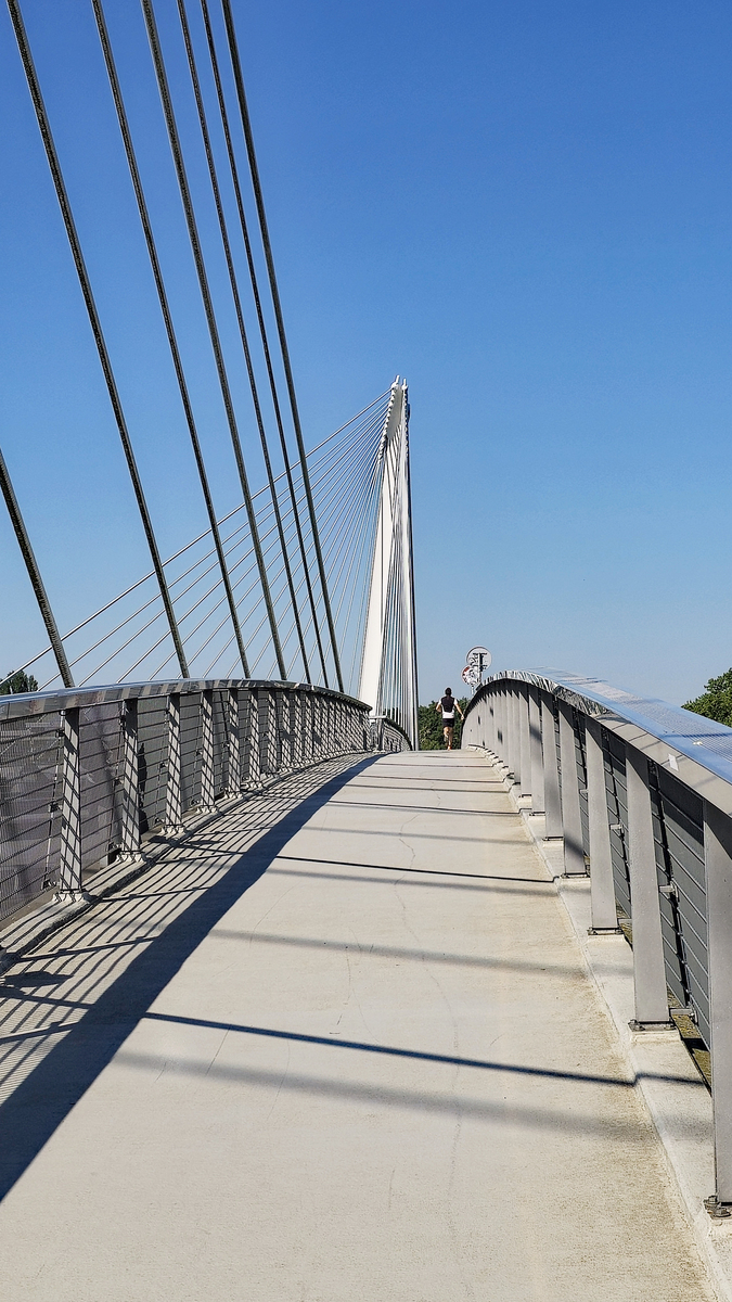 桥梁建设融入文化：提升美观、凝聚社区、传承历史