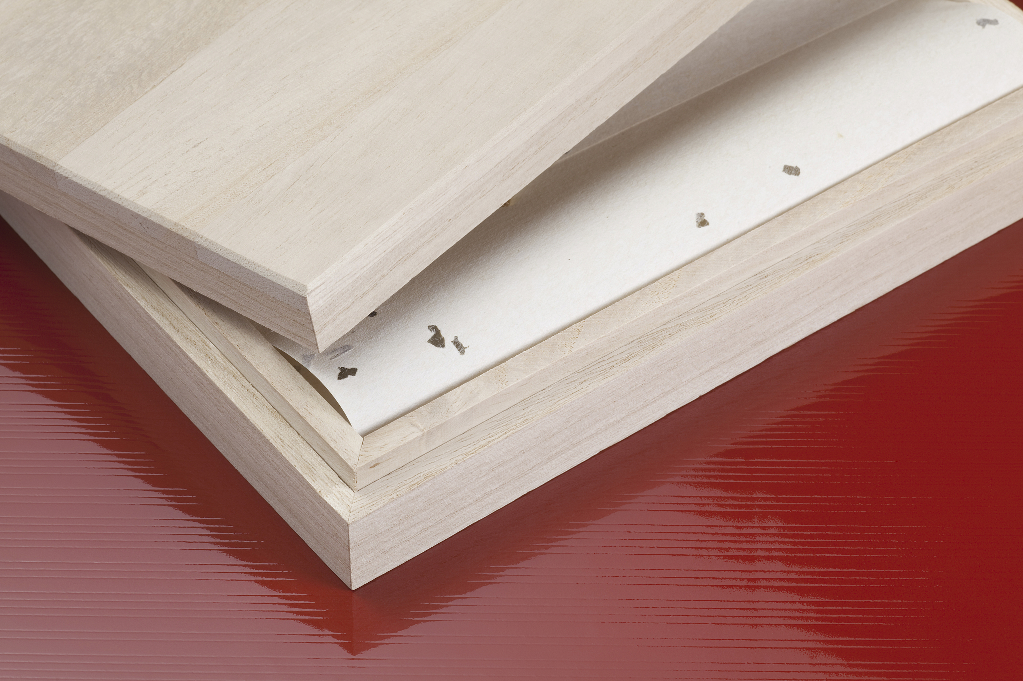 欧派衣柜板材大揭秘：为你解读常用板材种类及特点