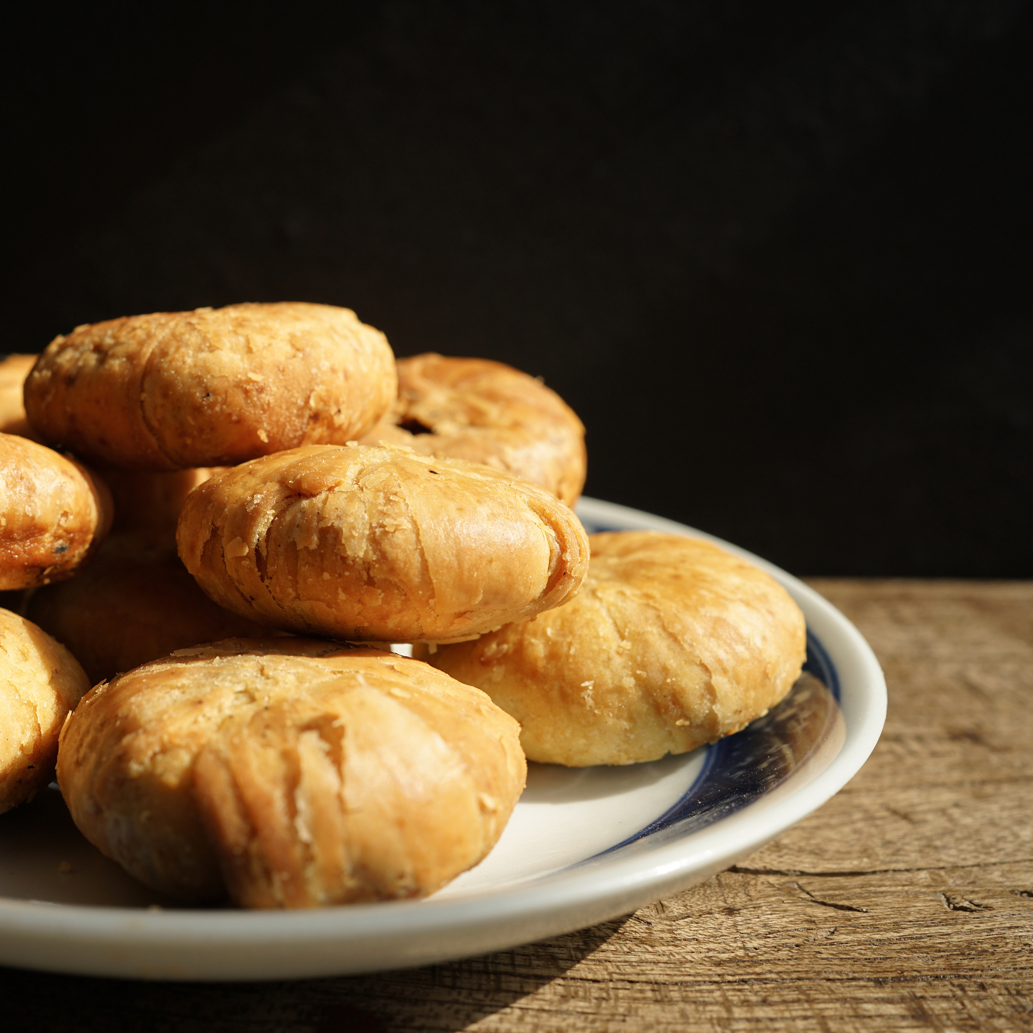 黄山旅游攻略：最佳时间、交通、门票、路线、注意事项、美食、住宿