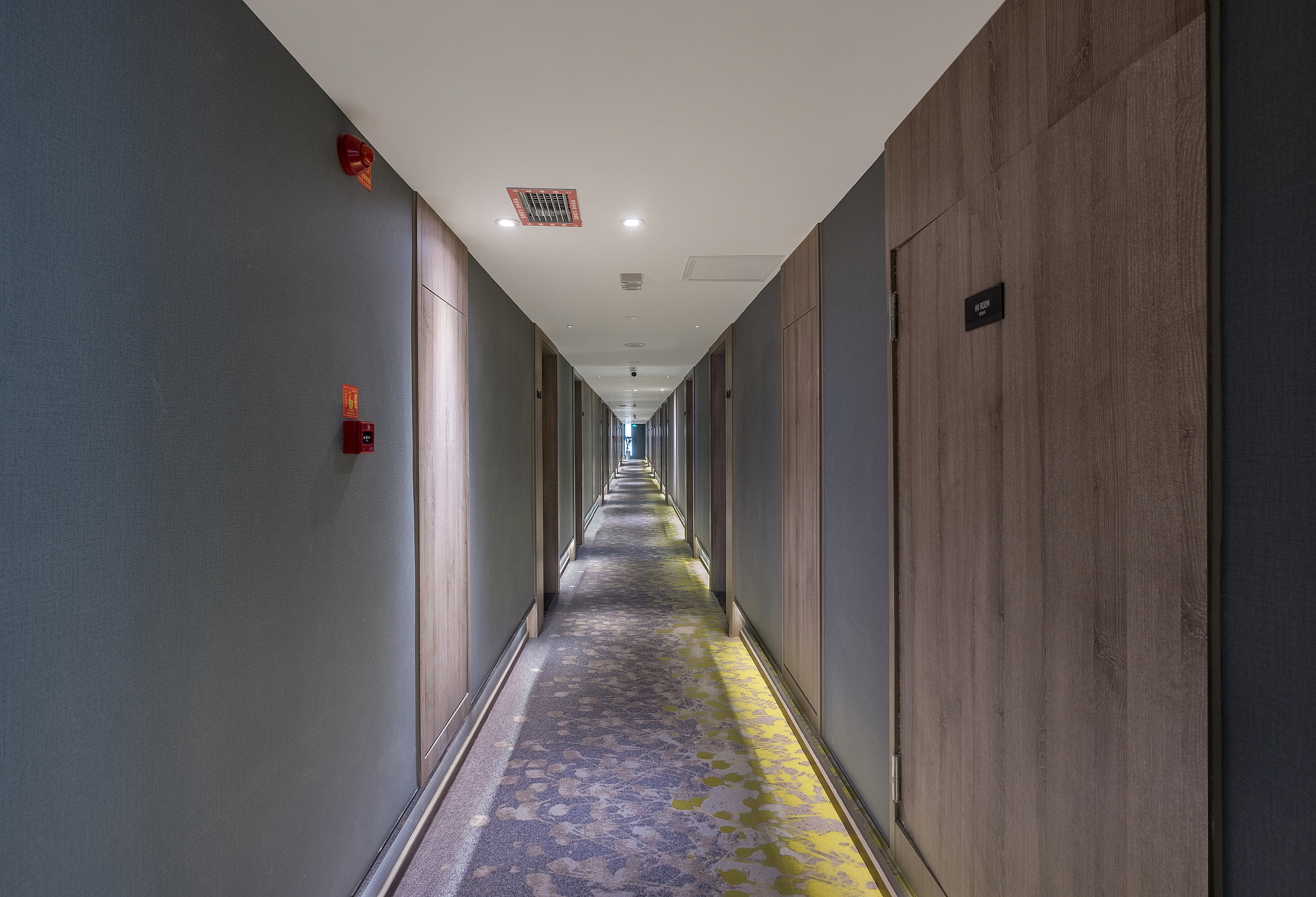 酒店粗开荒标准指南：从定位到管理的全面解析