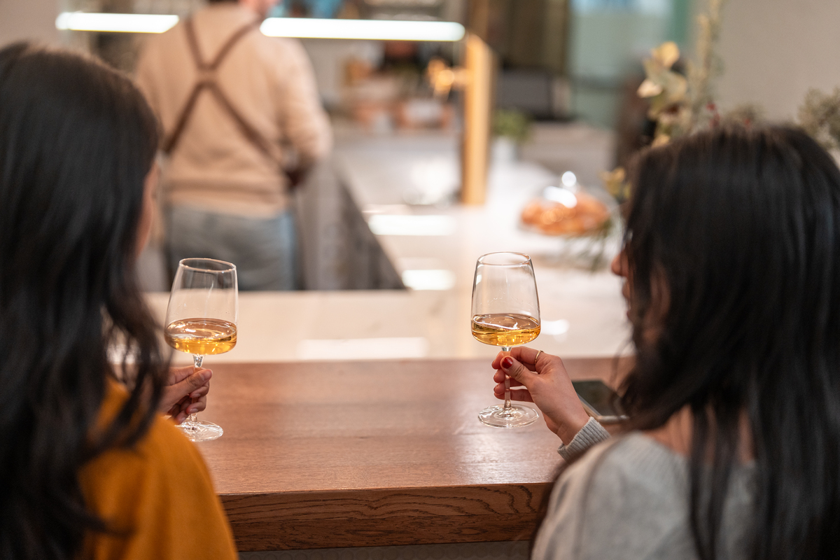 给女朋友请示喝酒