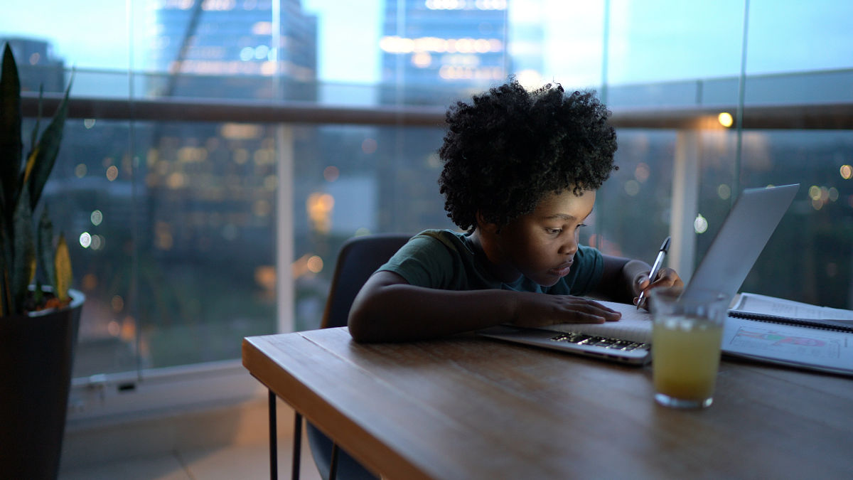 工作时出去放松抽烟打游戏这种行为用放风还是望风比较好