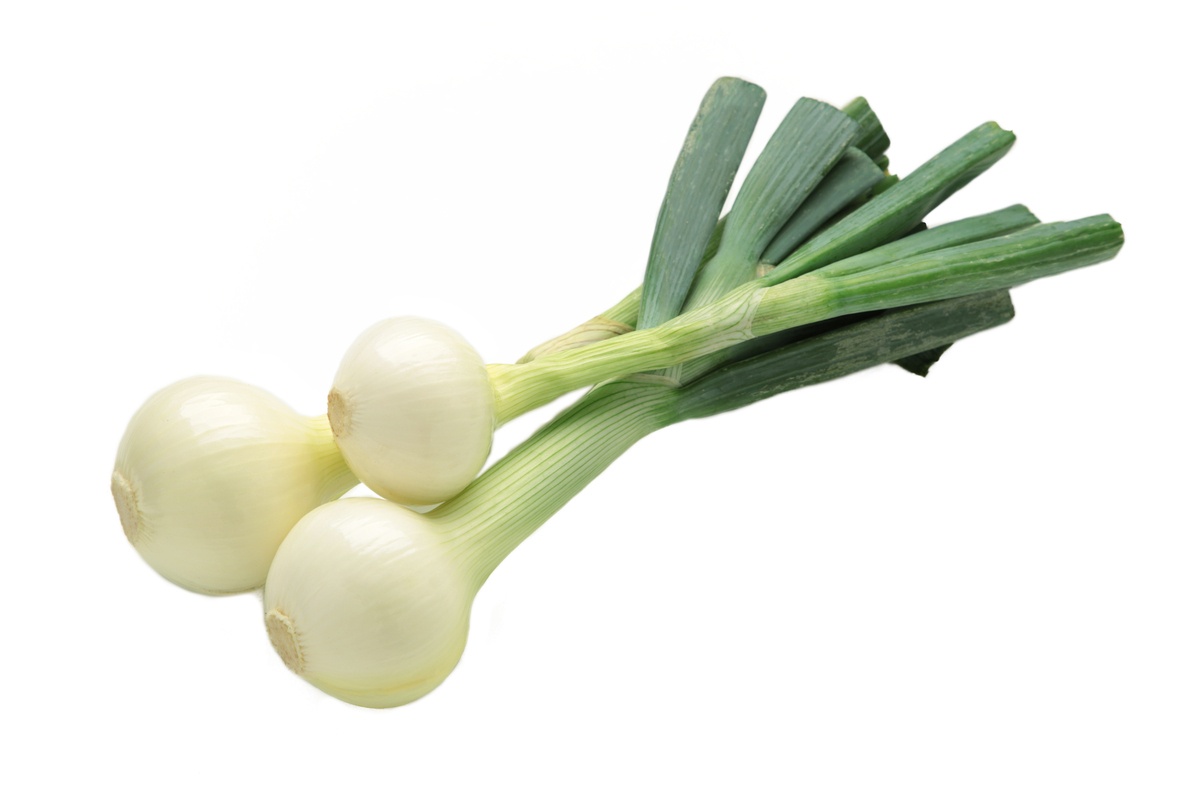 大蒜变绿还能吃吗？教你正确食用方法！