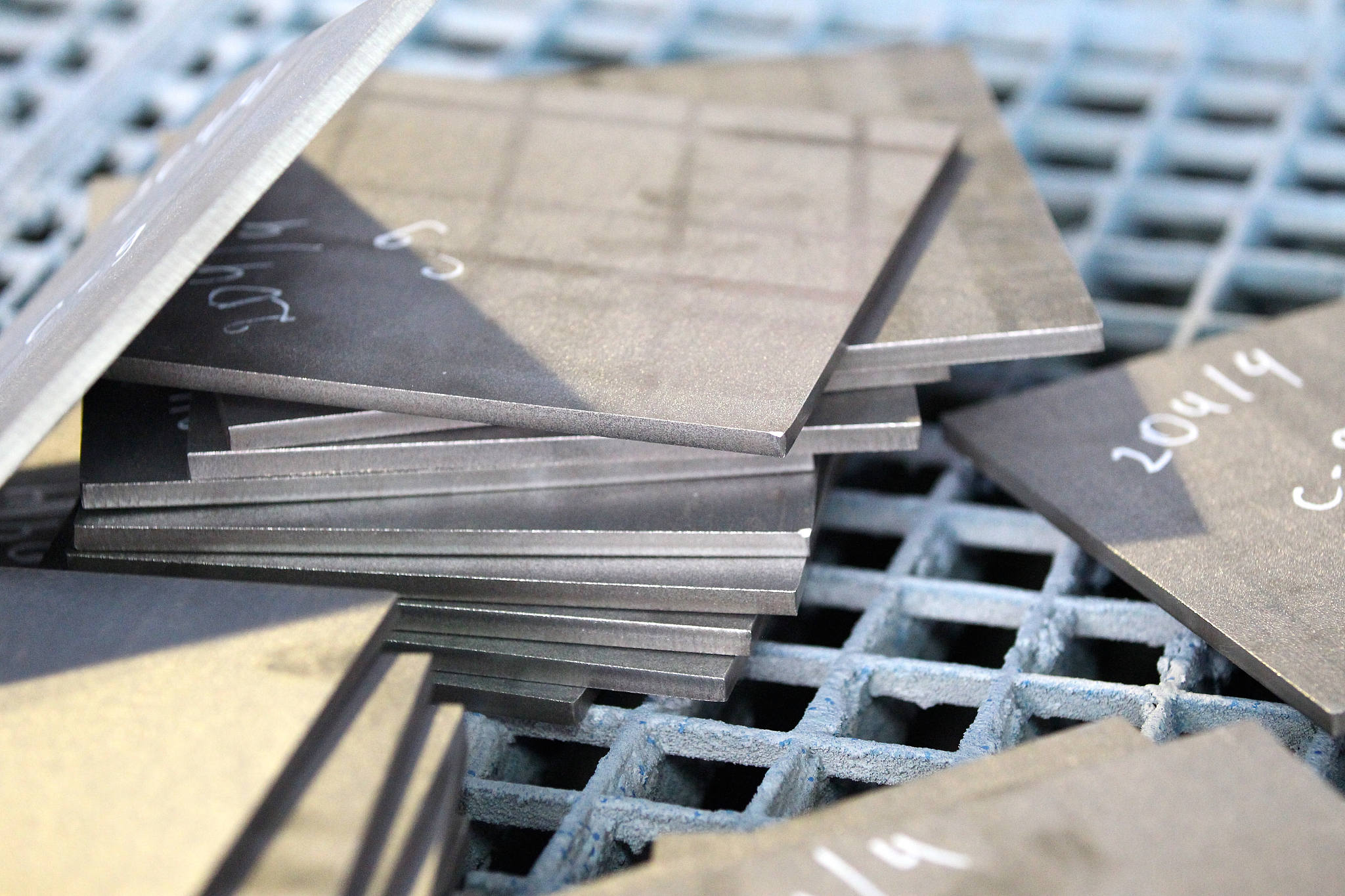 Best Options for [Your Project]: Rock Wool Steel Plate vs. Aluminum Composite Panel