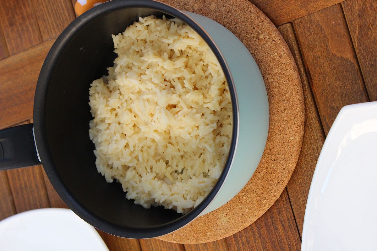 烤箱蒸大米蒸20分钟可以吗帮我用200字详细描述