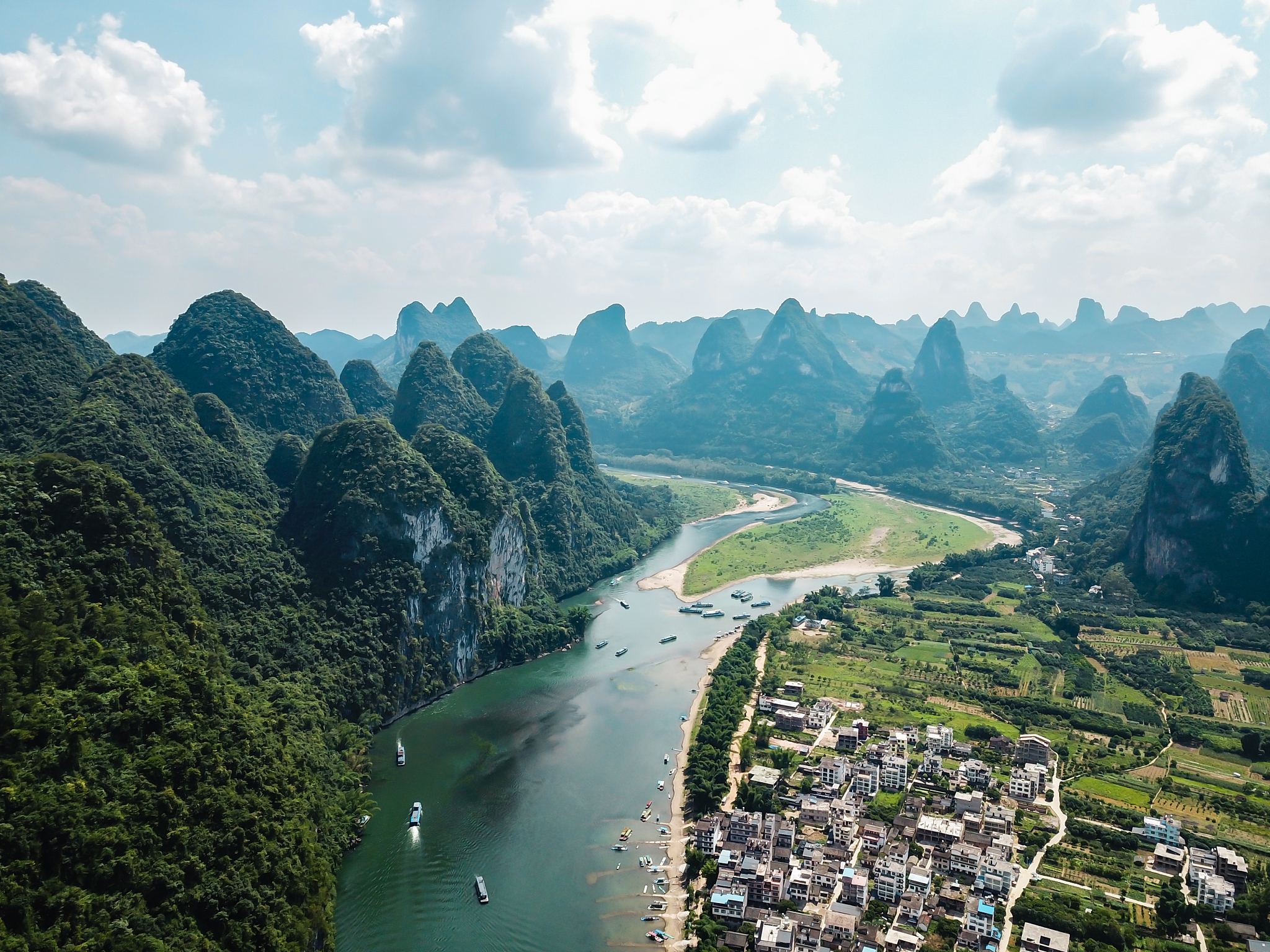 柳州免费旅游邀约：探索历史文化名胜，品味美食之都