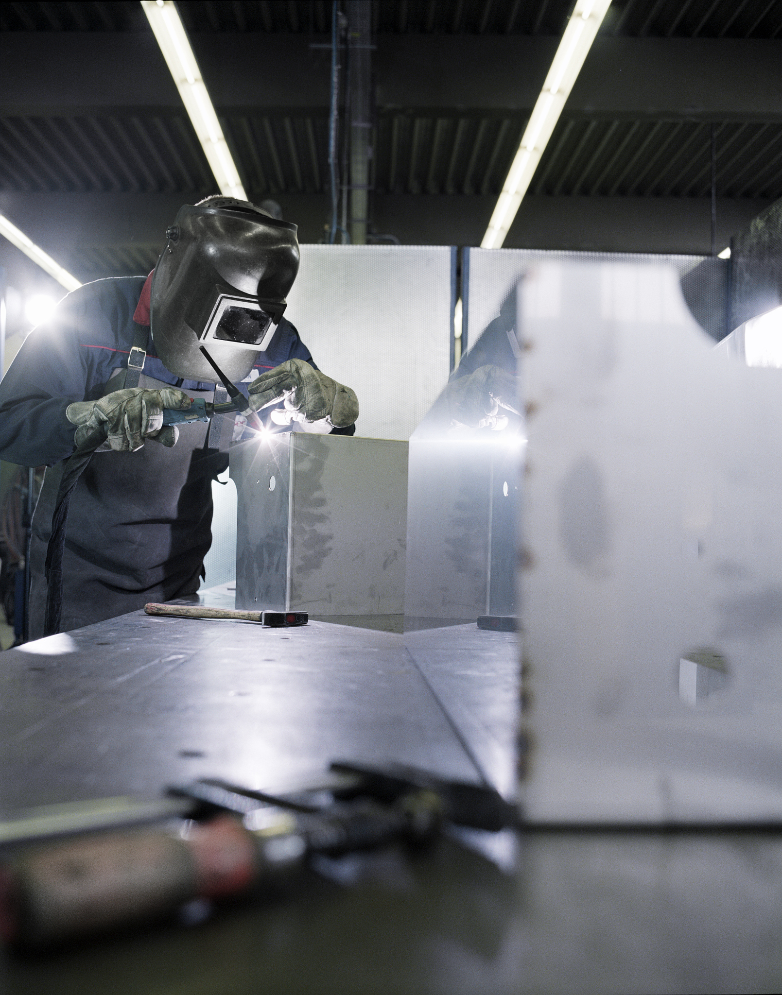 激光除漆科研单位有哪些？ - 全球领先机构及研究方向