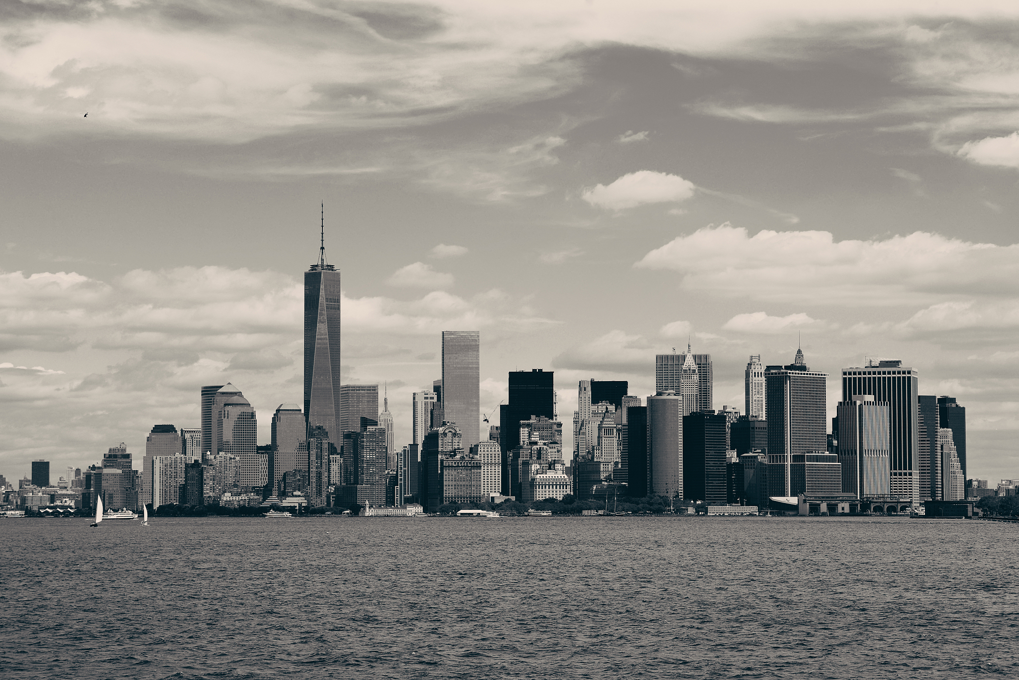 manhattan downtown skyline