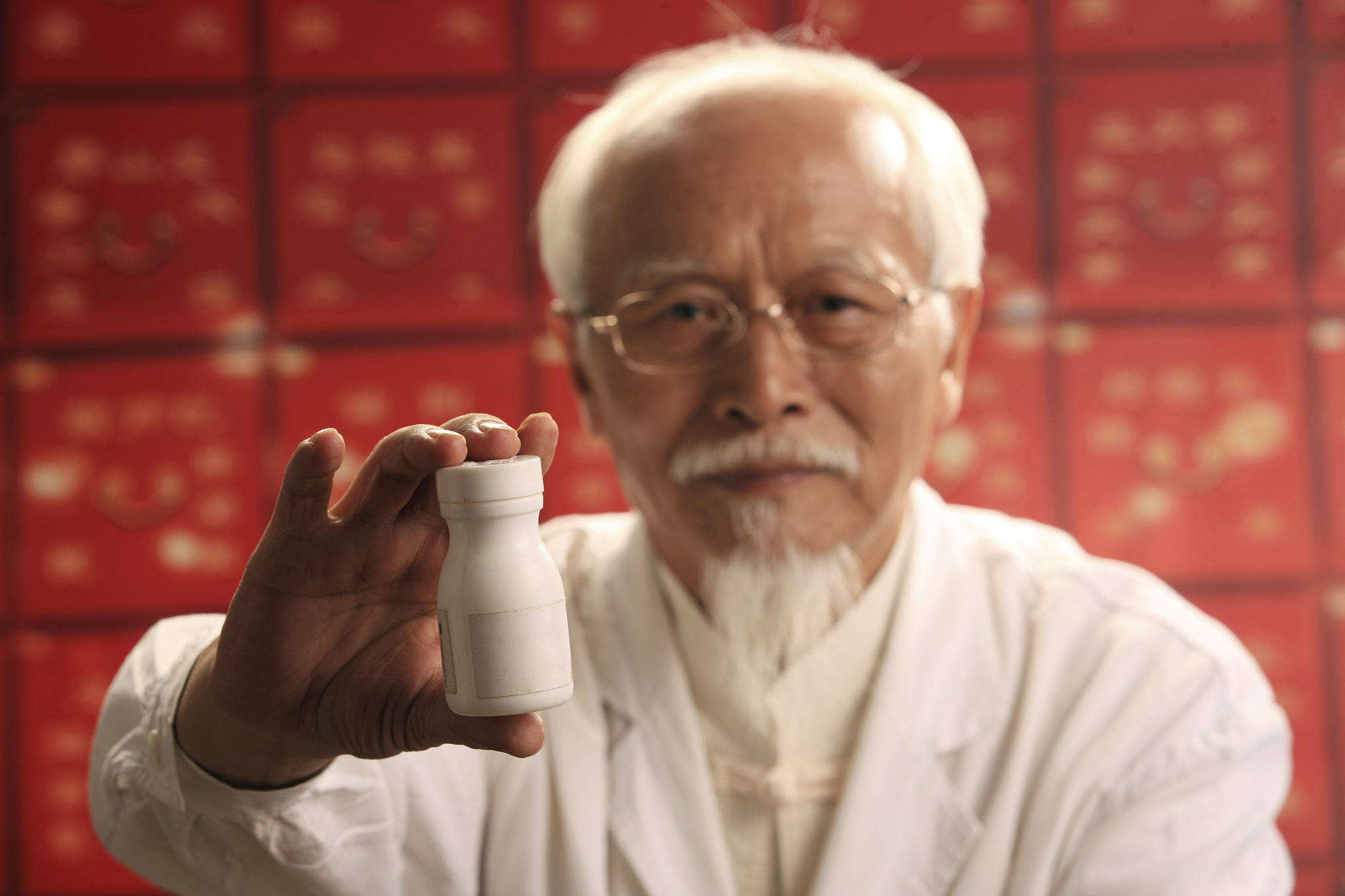 温澜潮生：中医文化传承与现代健康需求的融合研究