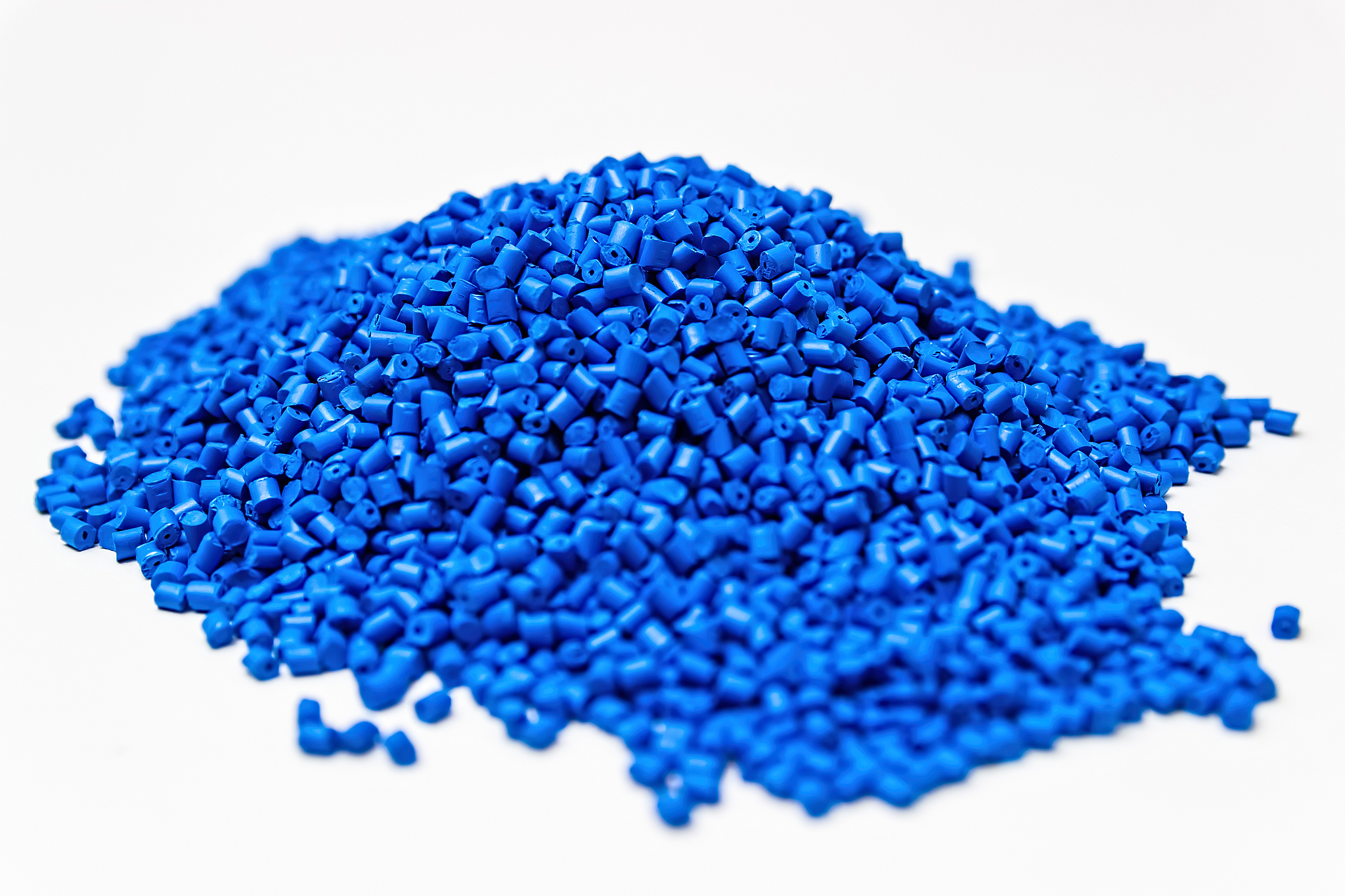 plastic granules. polymeric dye. colorant pellets.