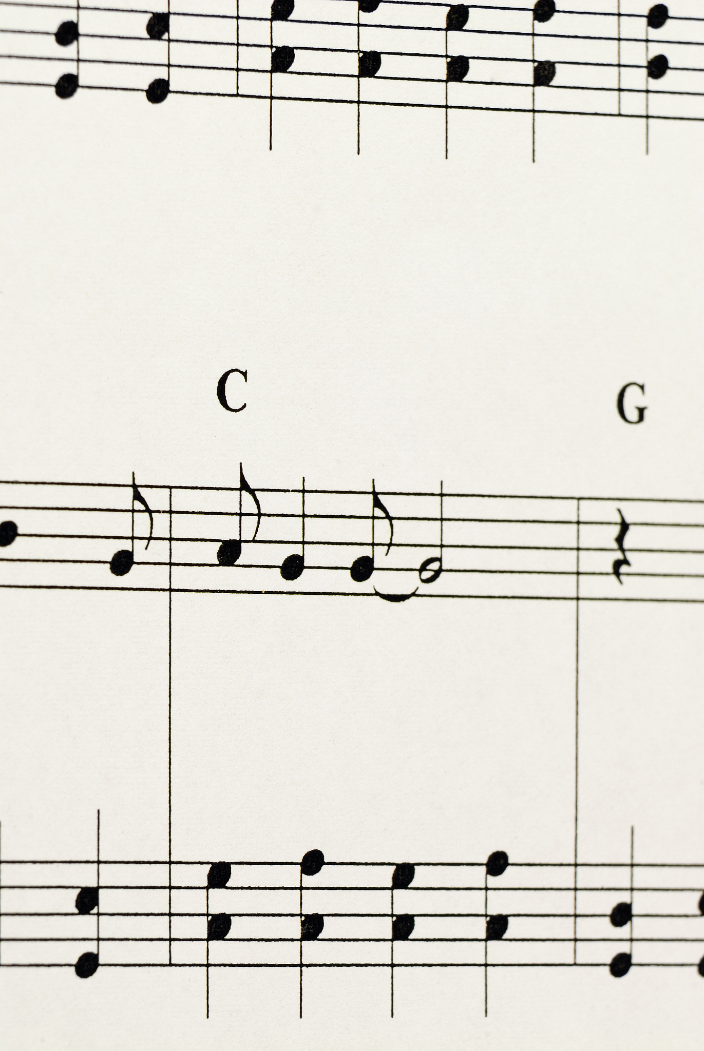 五线谱基础教程(钢琴初学者怎样自学五线谱?)