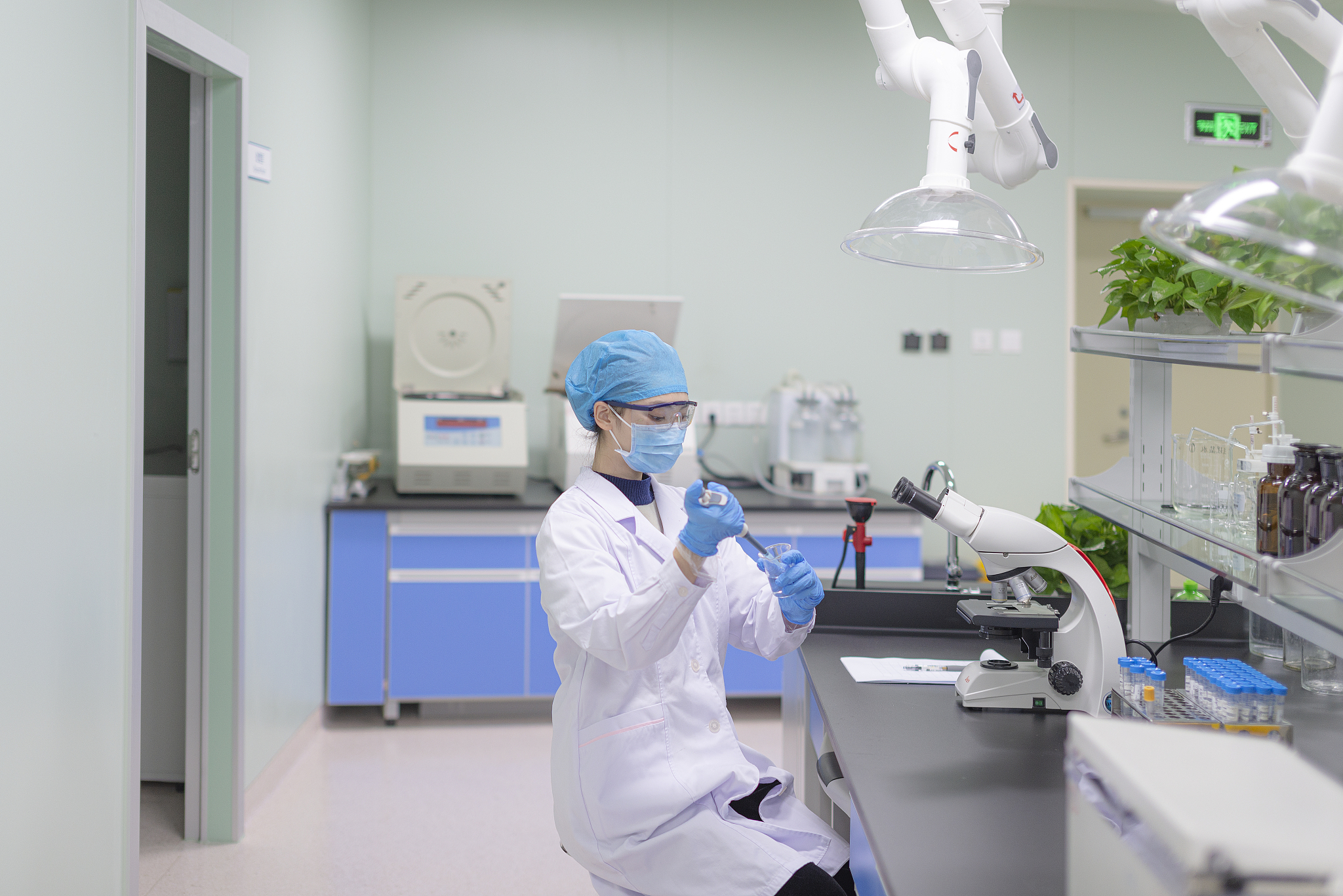 我是有机合成的一名实验员请按领导要求完成一篇3000字的安全征文