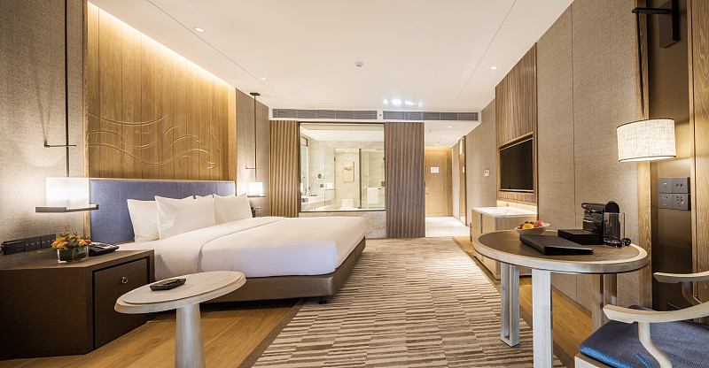 万豪酒店环境解析：舒适住宿与优质服务