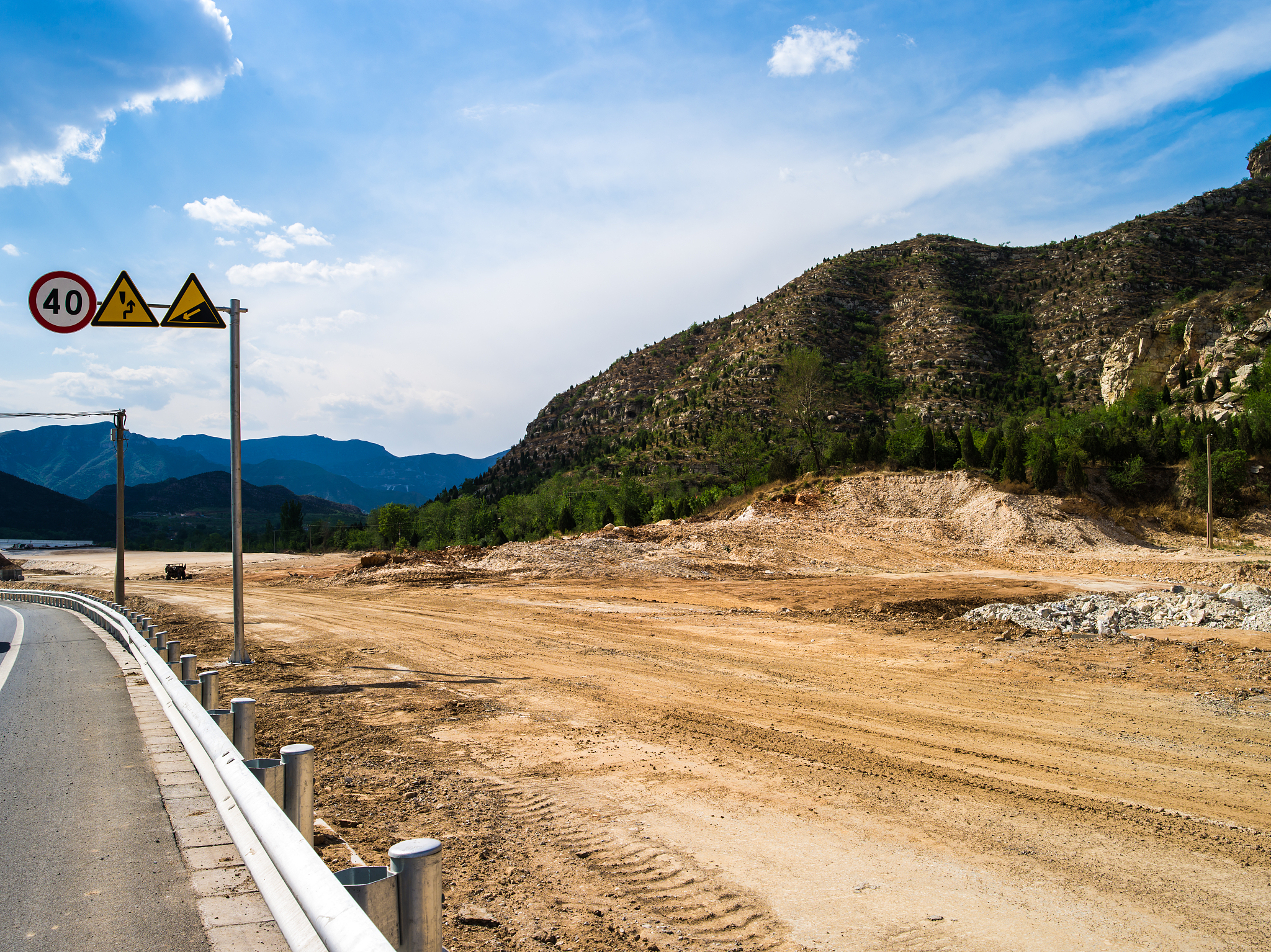 给出一种适合走小车沥青路面结构