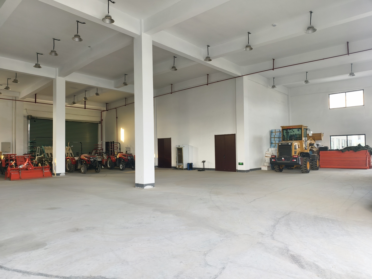 重庆市农业机械化学校专业介绍 - 培养农业机械化人才的摇篮