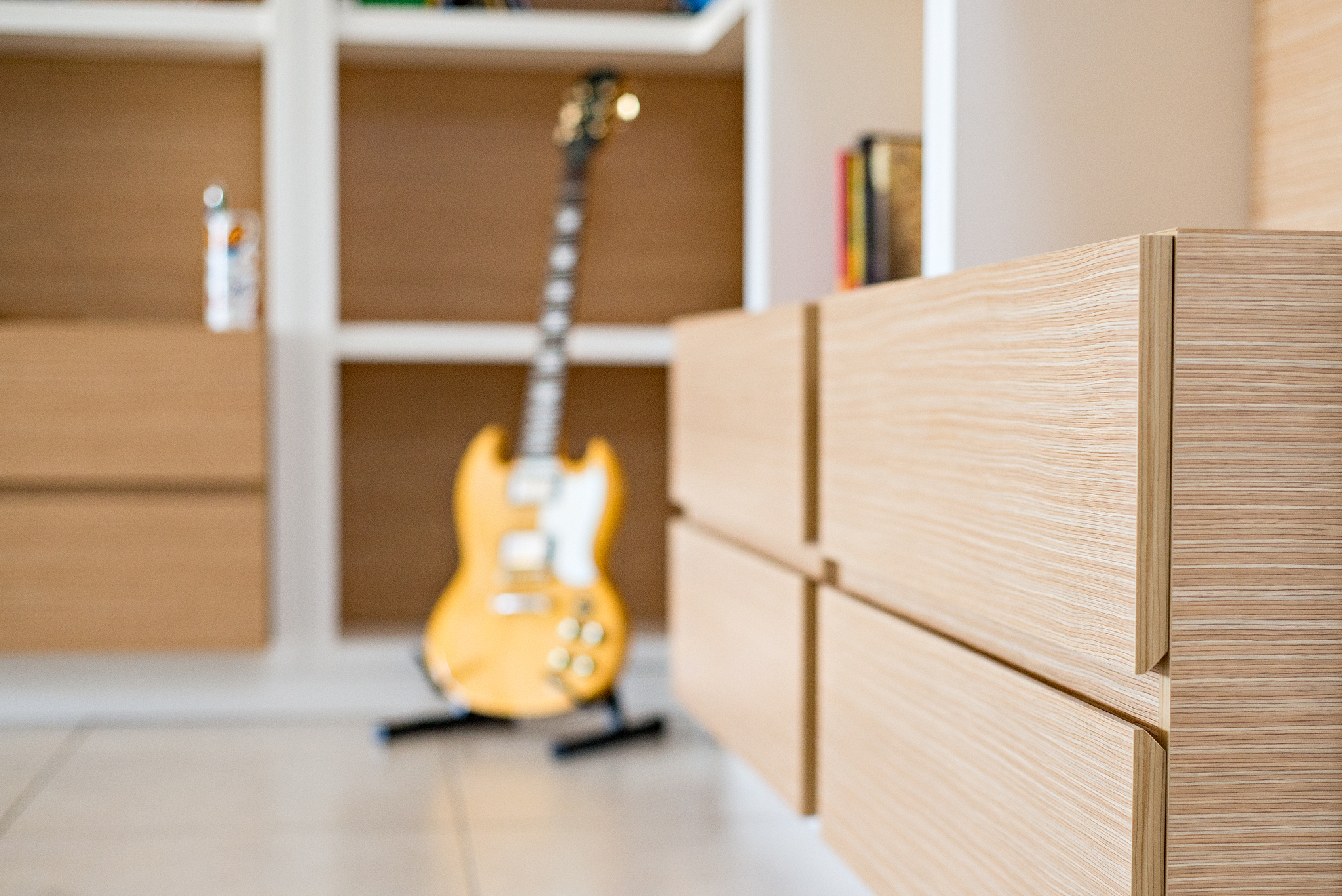 走进他的房间：温馨舒适，充满回忆与梦想