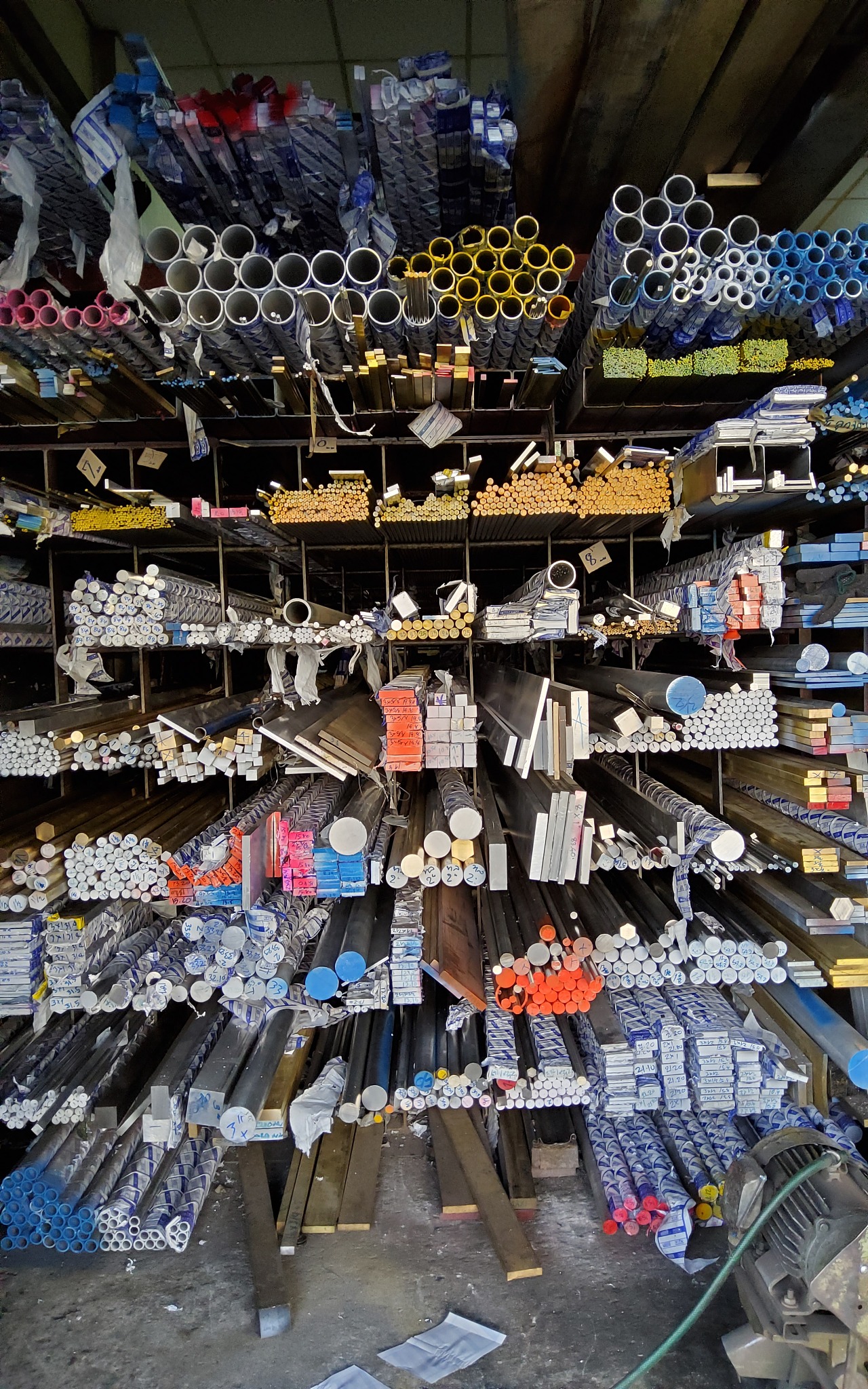 metal material storage racks , multi colored flags for sale at m