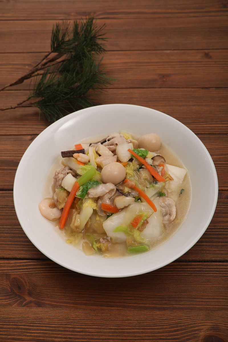 竹茹玫瑰制：香气扑鼻的美味佳肴