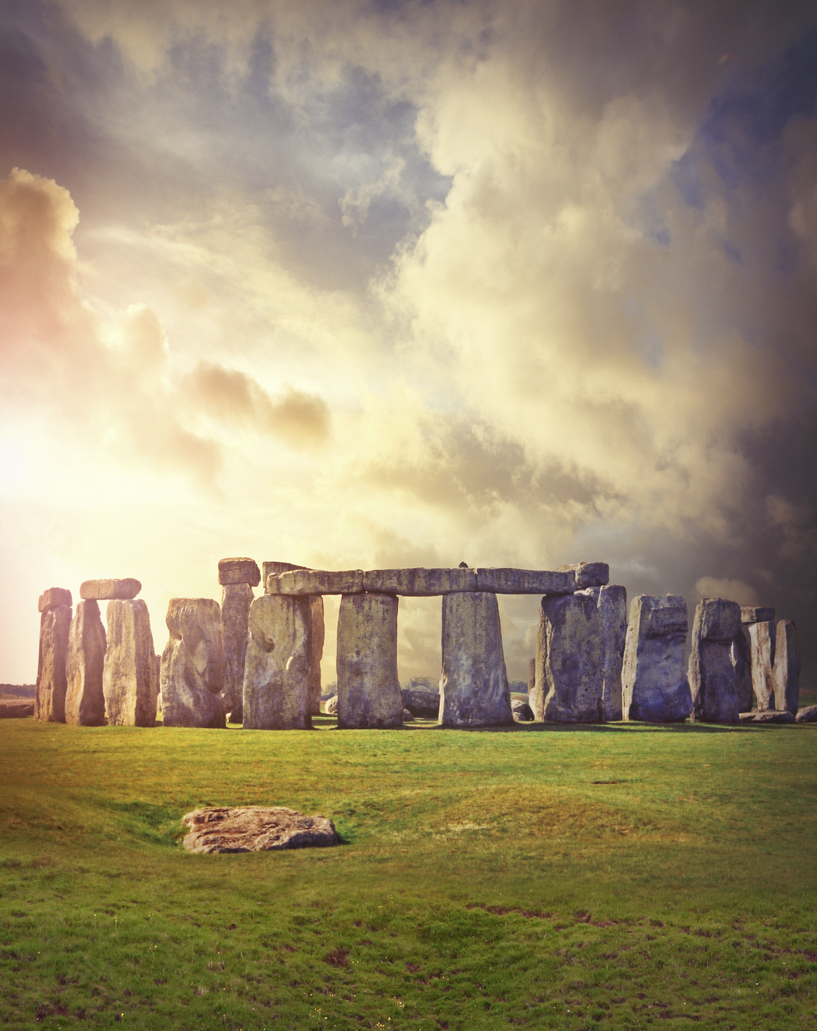 prehistoric monument stonehenge