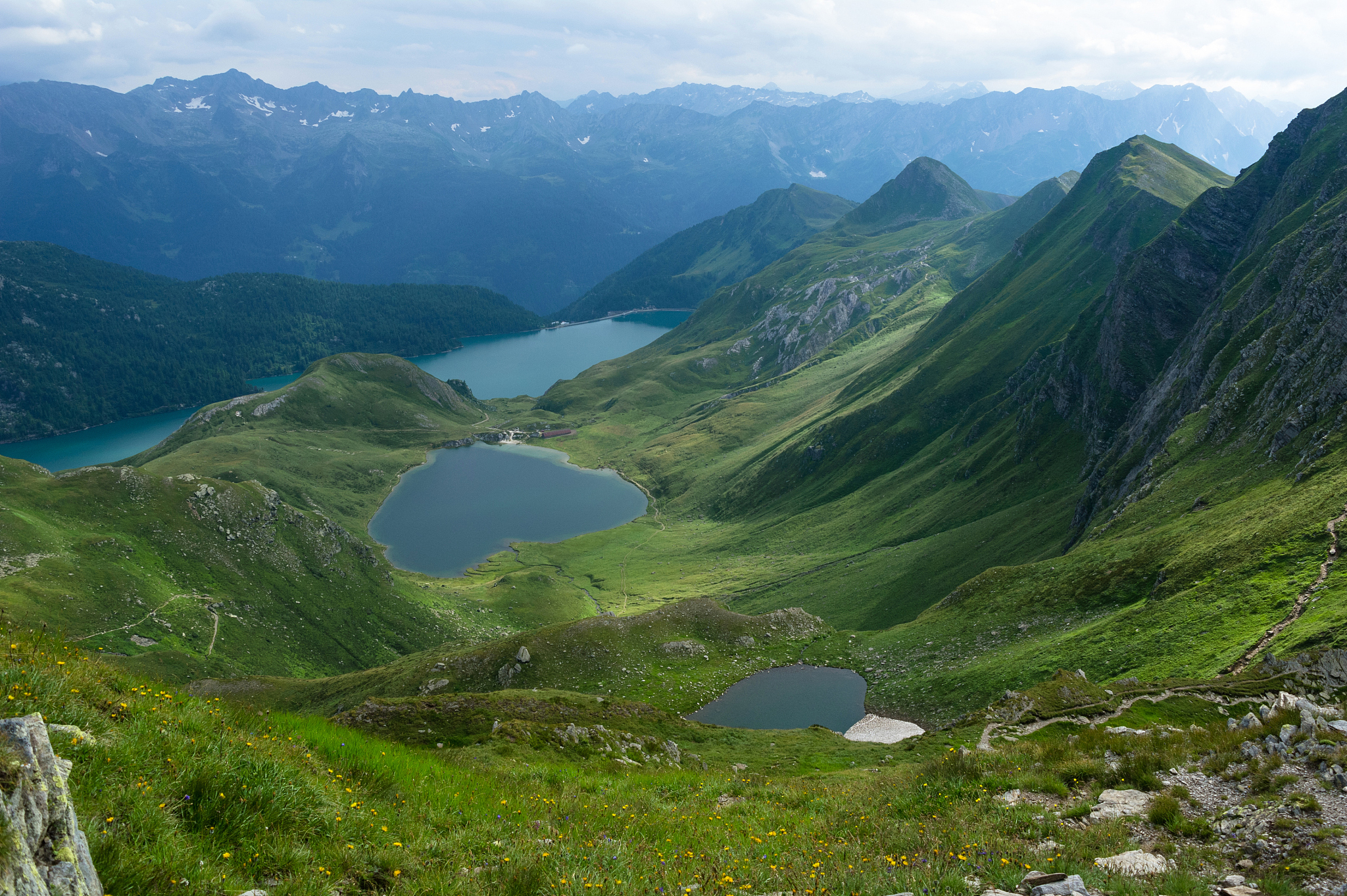 山川研究背景：地质、气候、水文、生态因素影响