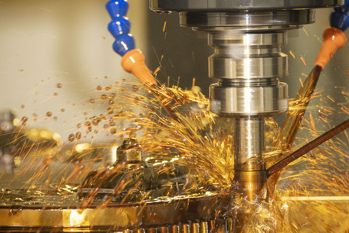 上饶市中等专业学校数控技术专业招生：培养现代制造业人才