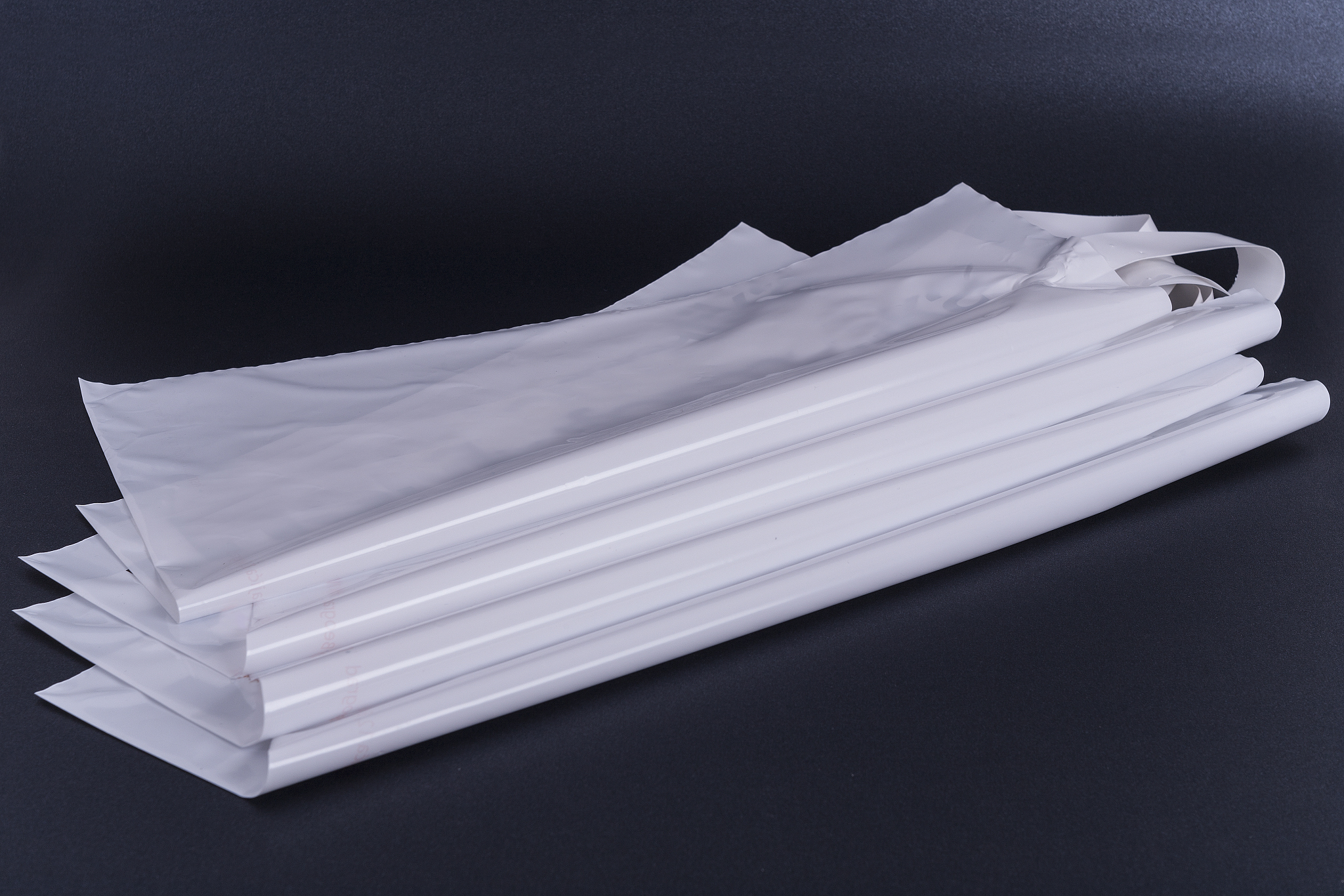 自粘袋小塑料纸静电去除方法