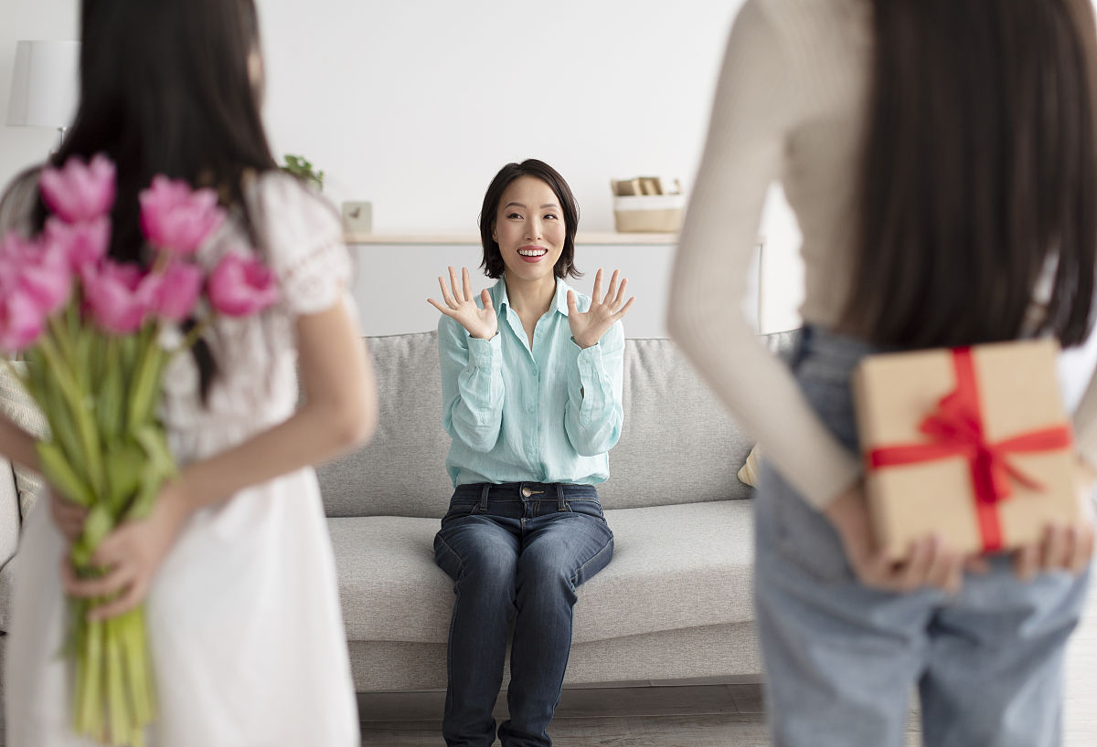 被女友情绪勒索怎么办？分手该怎么办？