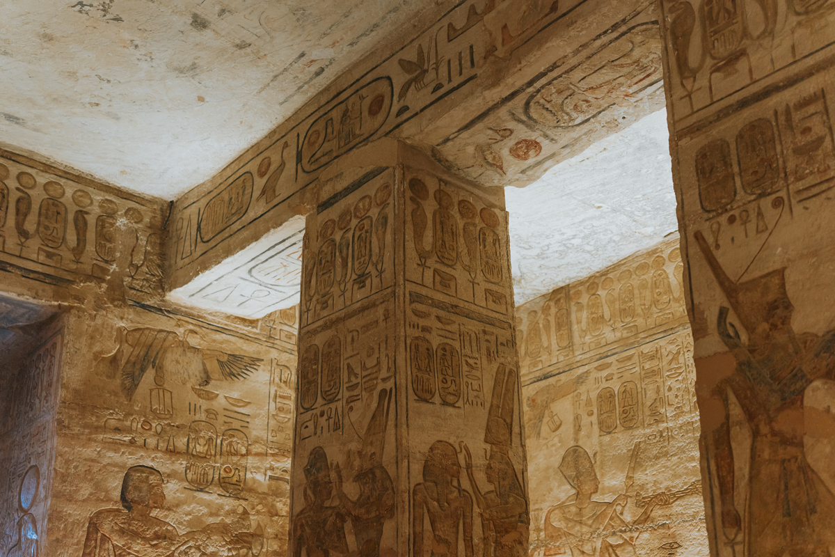Life in Luxury: The Privileged Lives of Ancient Royalty