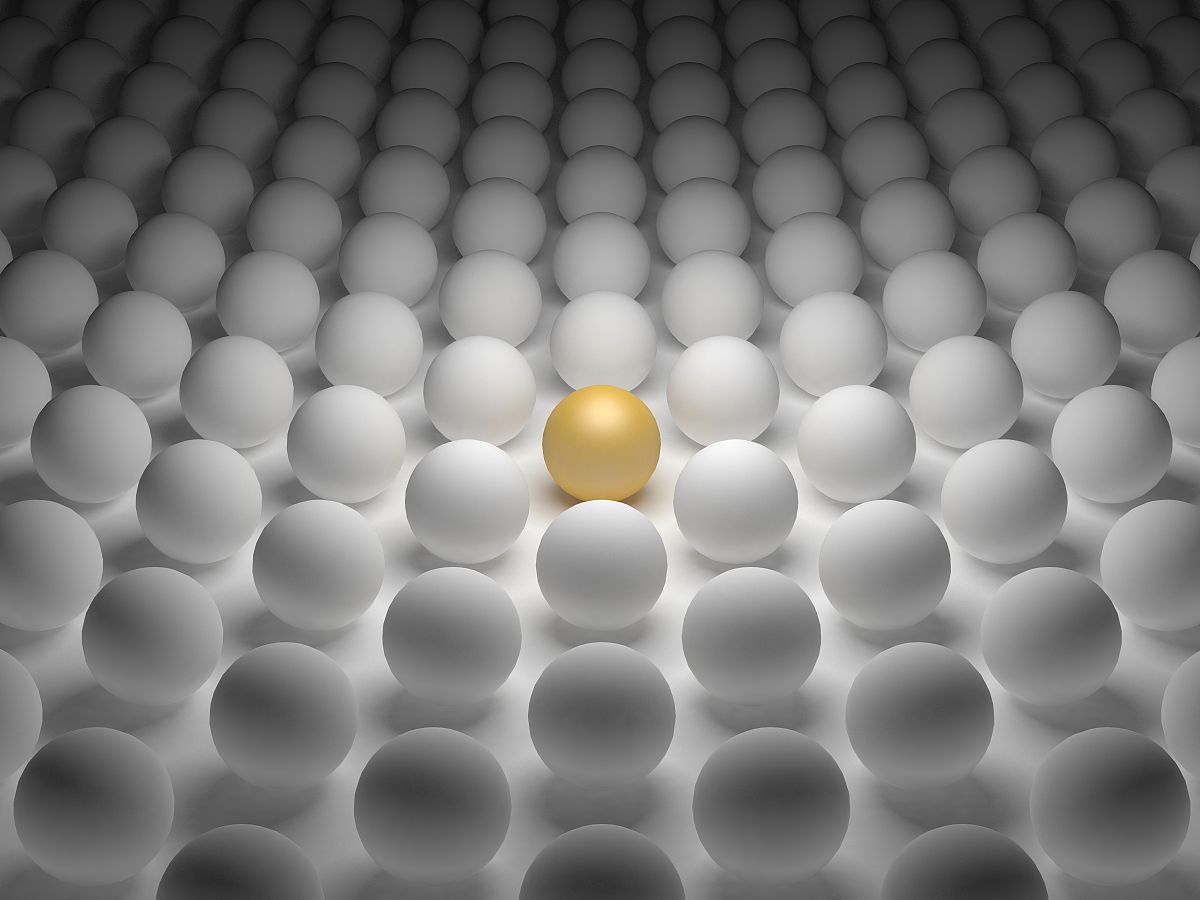 孔隙结构对超材料能量释放和回弹速度的影响