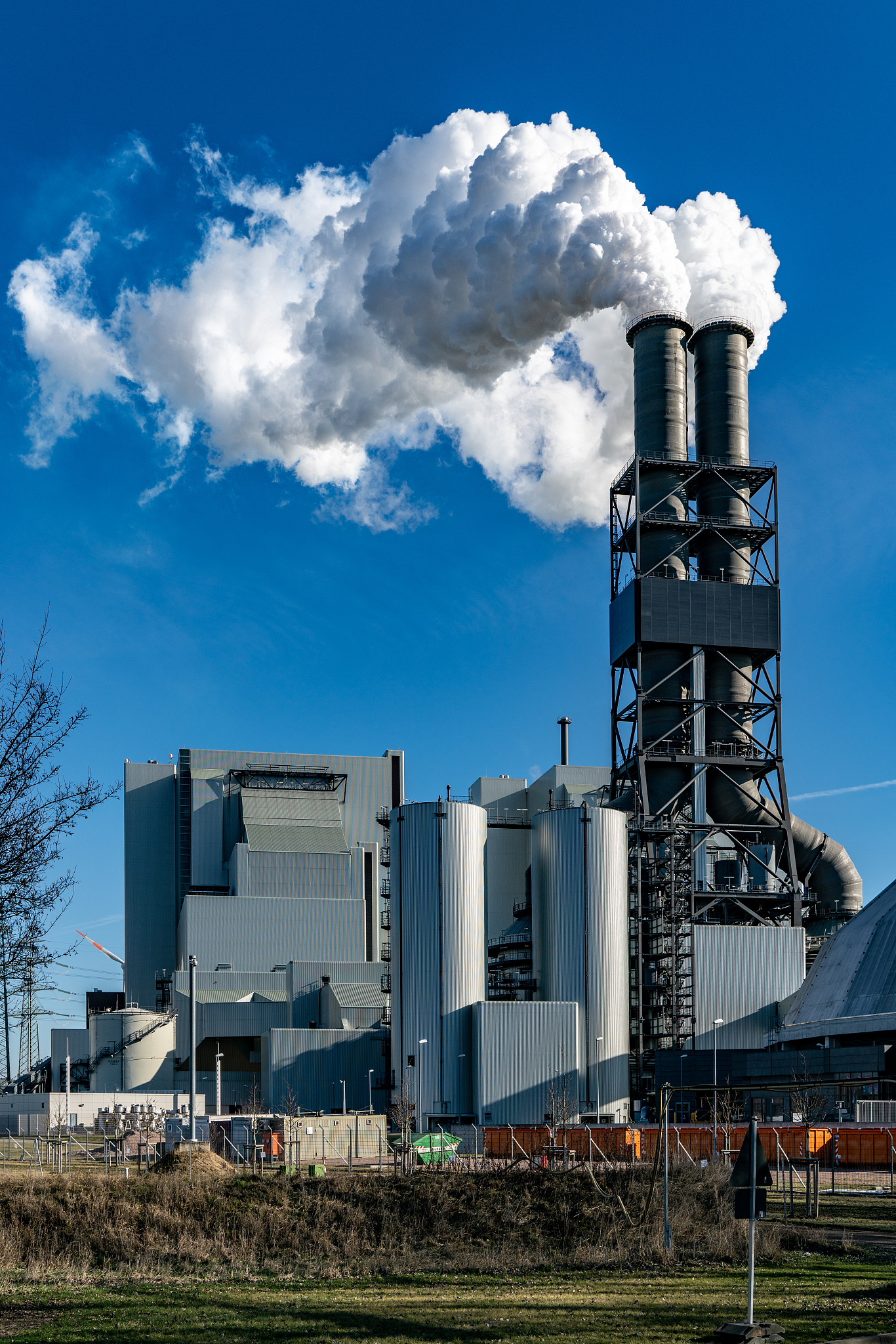 coal-fired power plant of moorburg, hamburg, germany