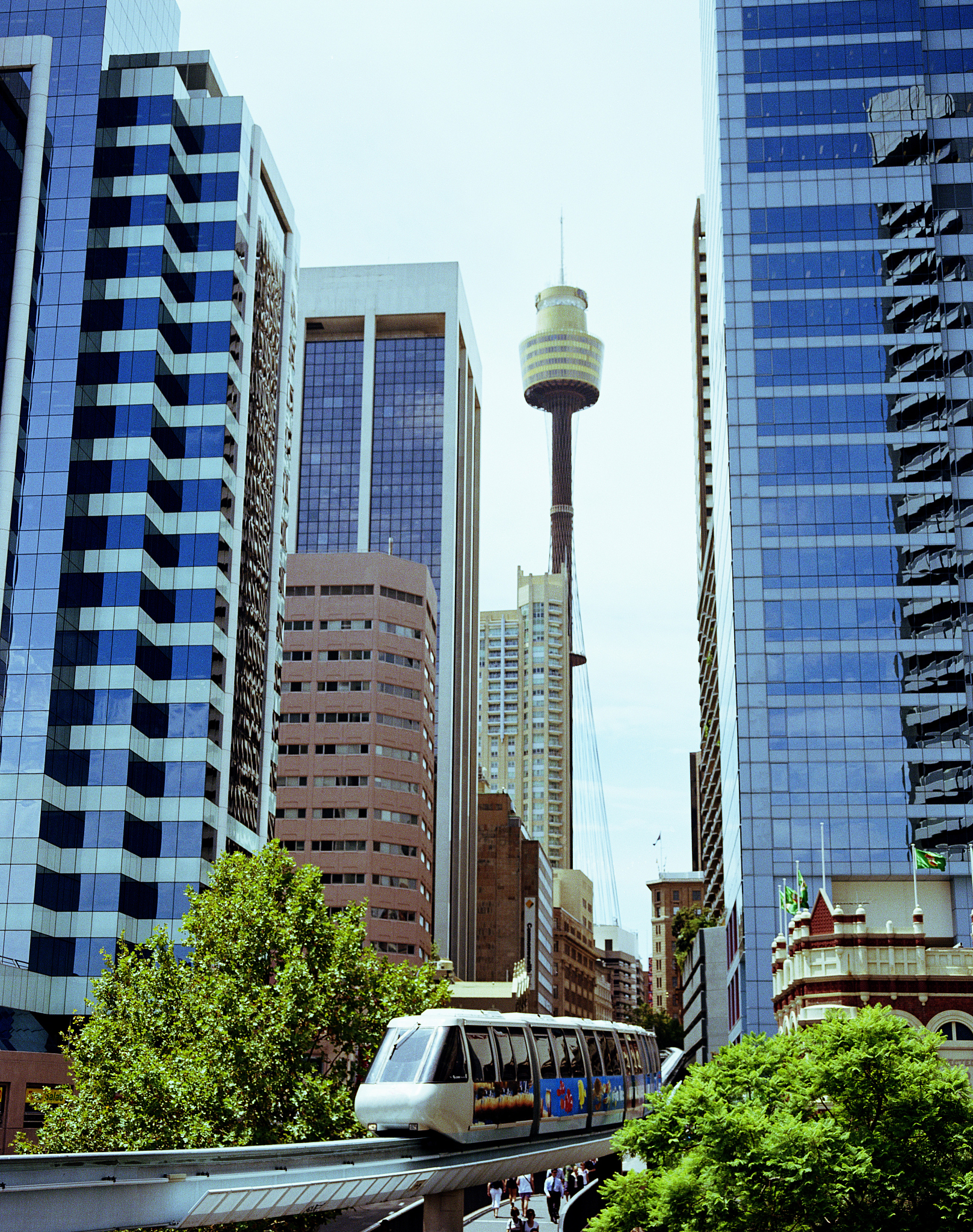 西部旅游腾飞：2000-2010基础设施建设成就