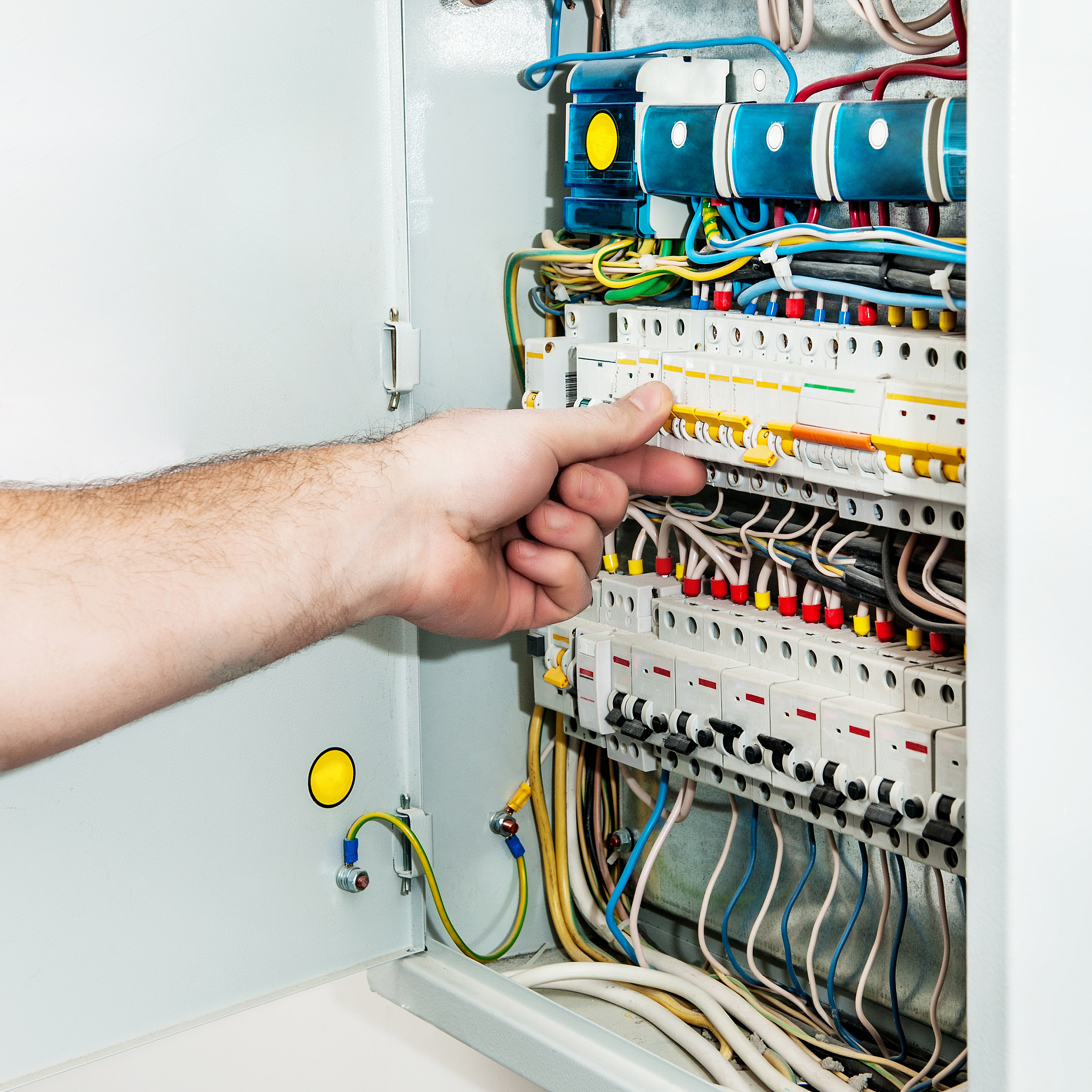 配电箱放在一楼还是二楼