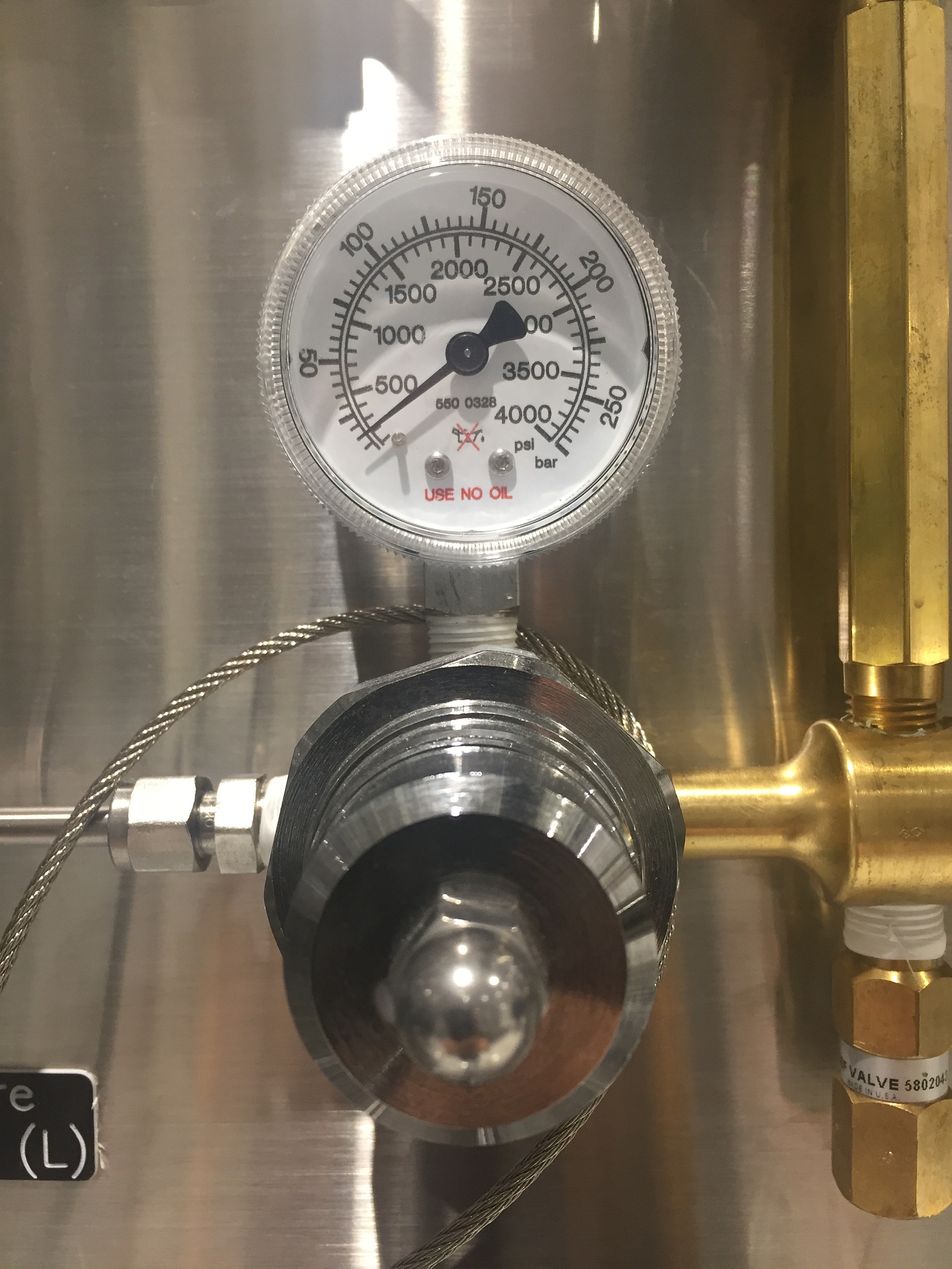 100 巴 (bar) 等于多少公斤压力？ - 压力单位换算