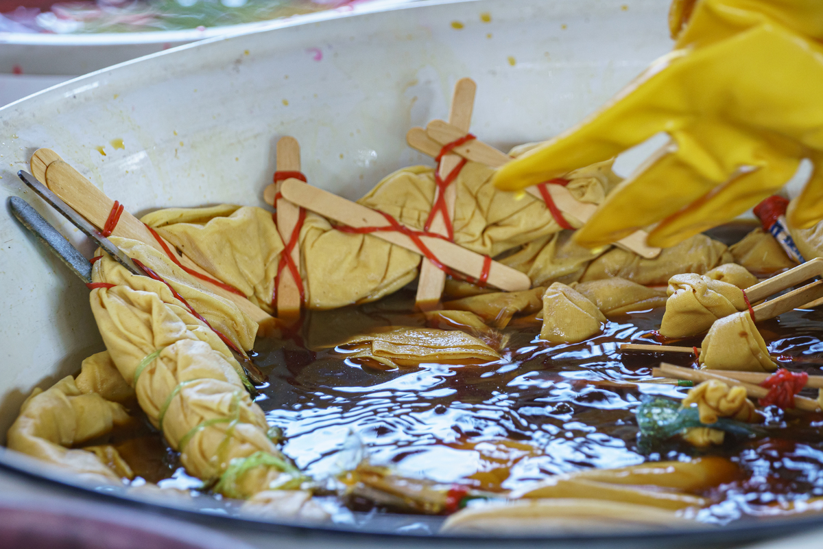 顺德夜宵摊的奇闻趣事：热干面里的老油和豆腐脑里的盐