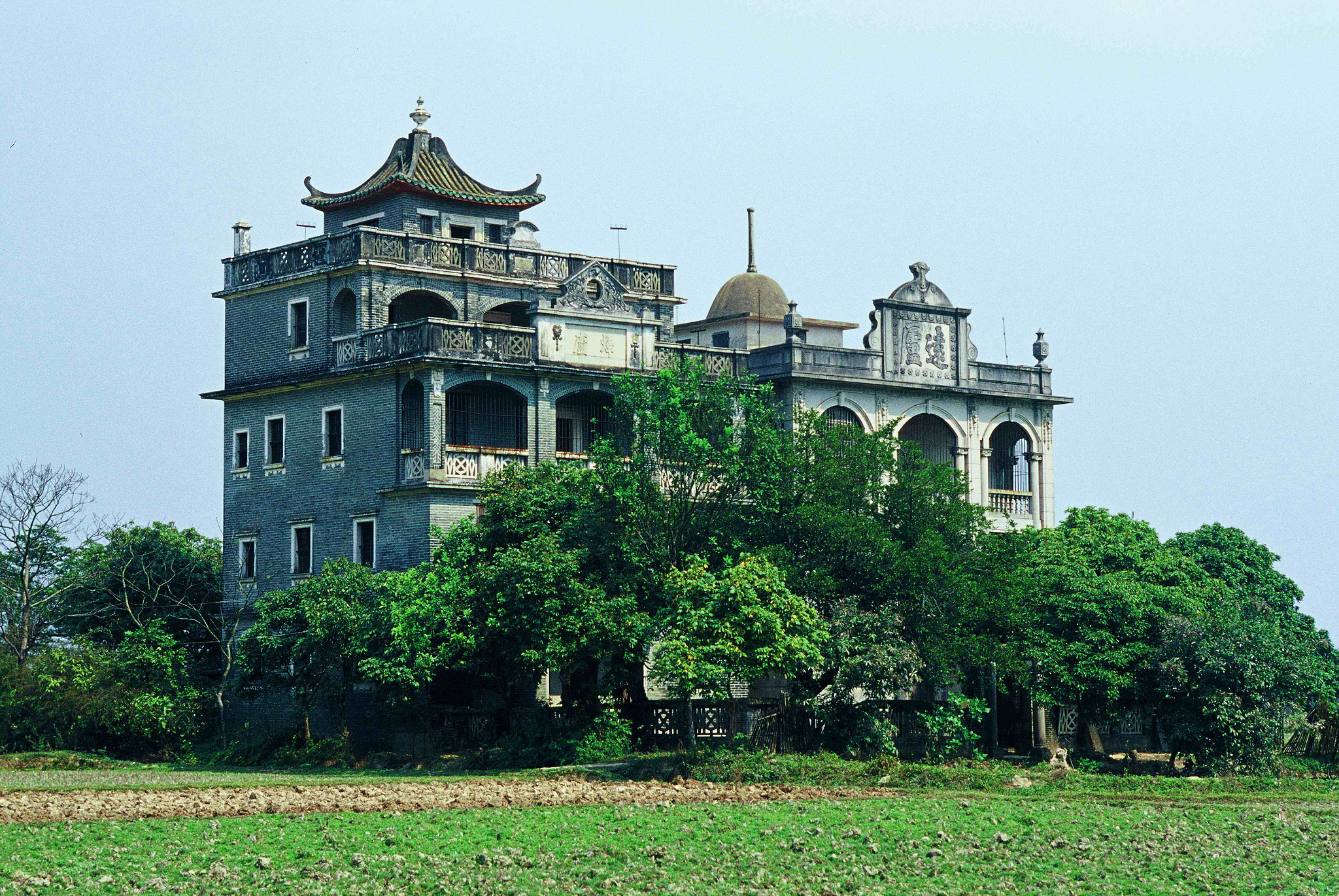 广州西塔：探索岭南历史文化的独特地标