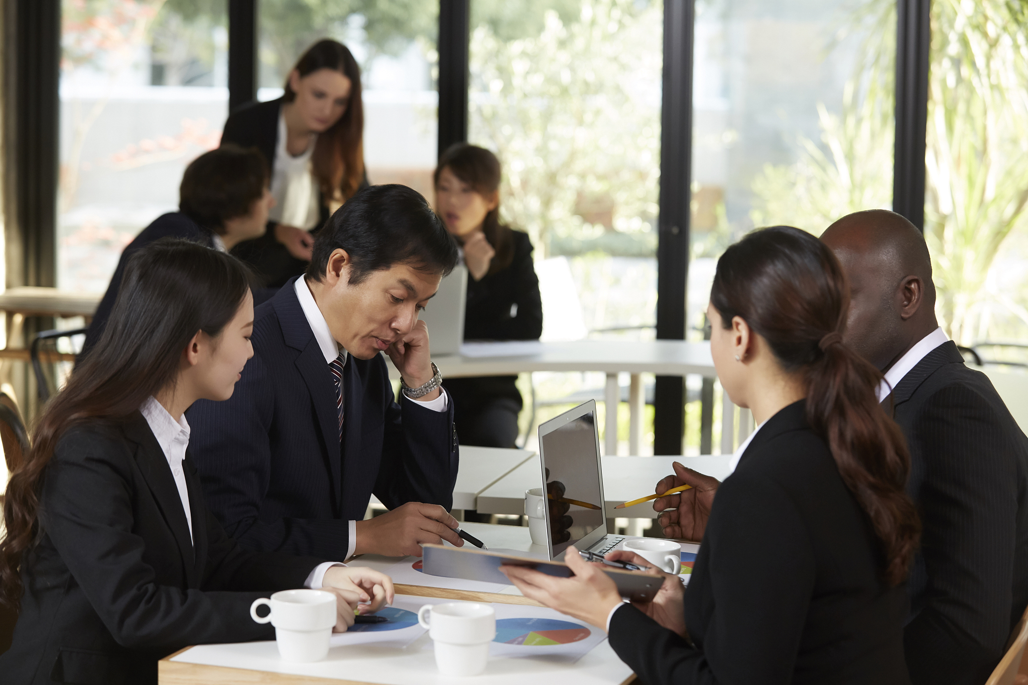 服务生实习目标：提升技能，积累经验