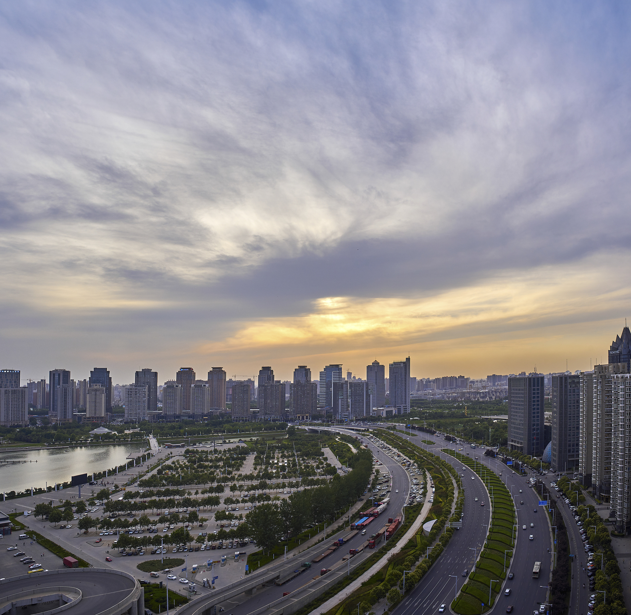 关于郑州市经济增长与环境污染关系分析的研究背景