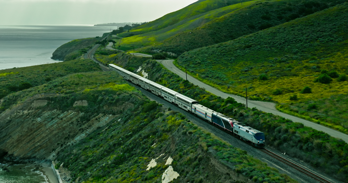 铁路运输管理专业就业方向：热门职位、发展前景与提升竞争力